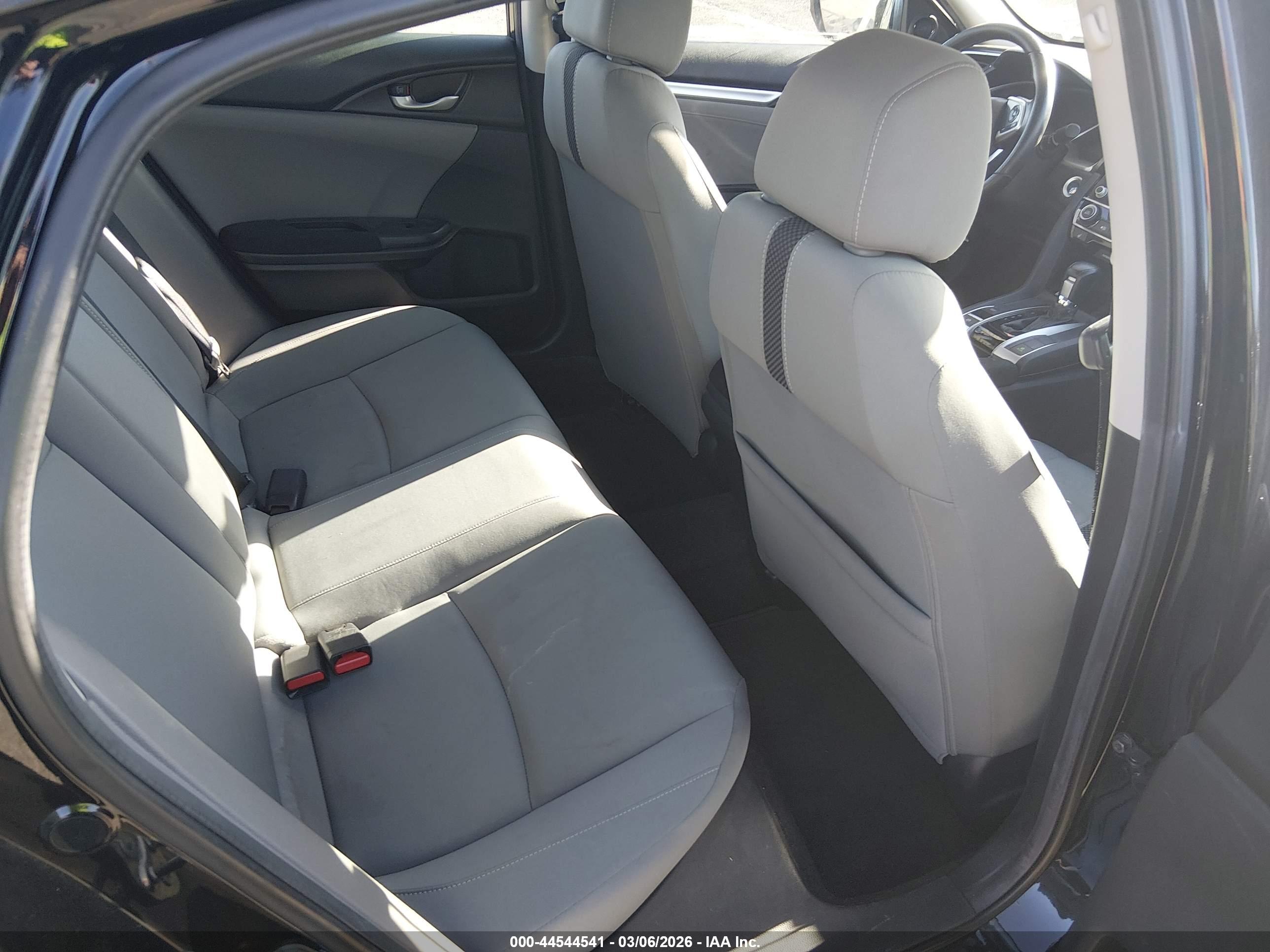 HONDA CIVIC image 8