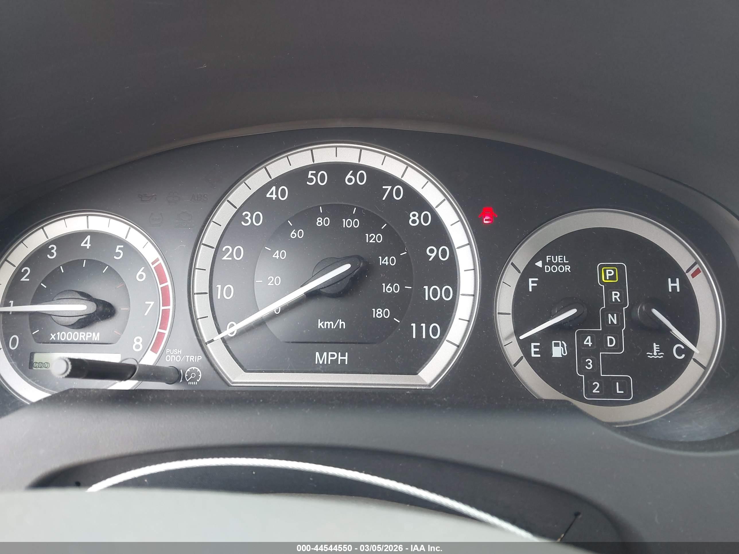TOYOTA SIENNA image 7