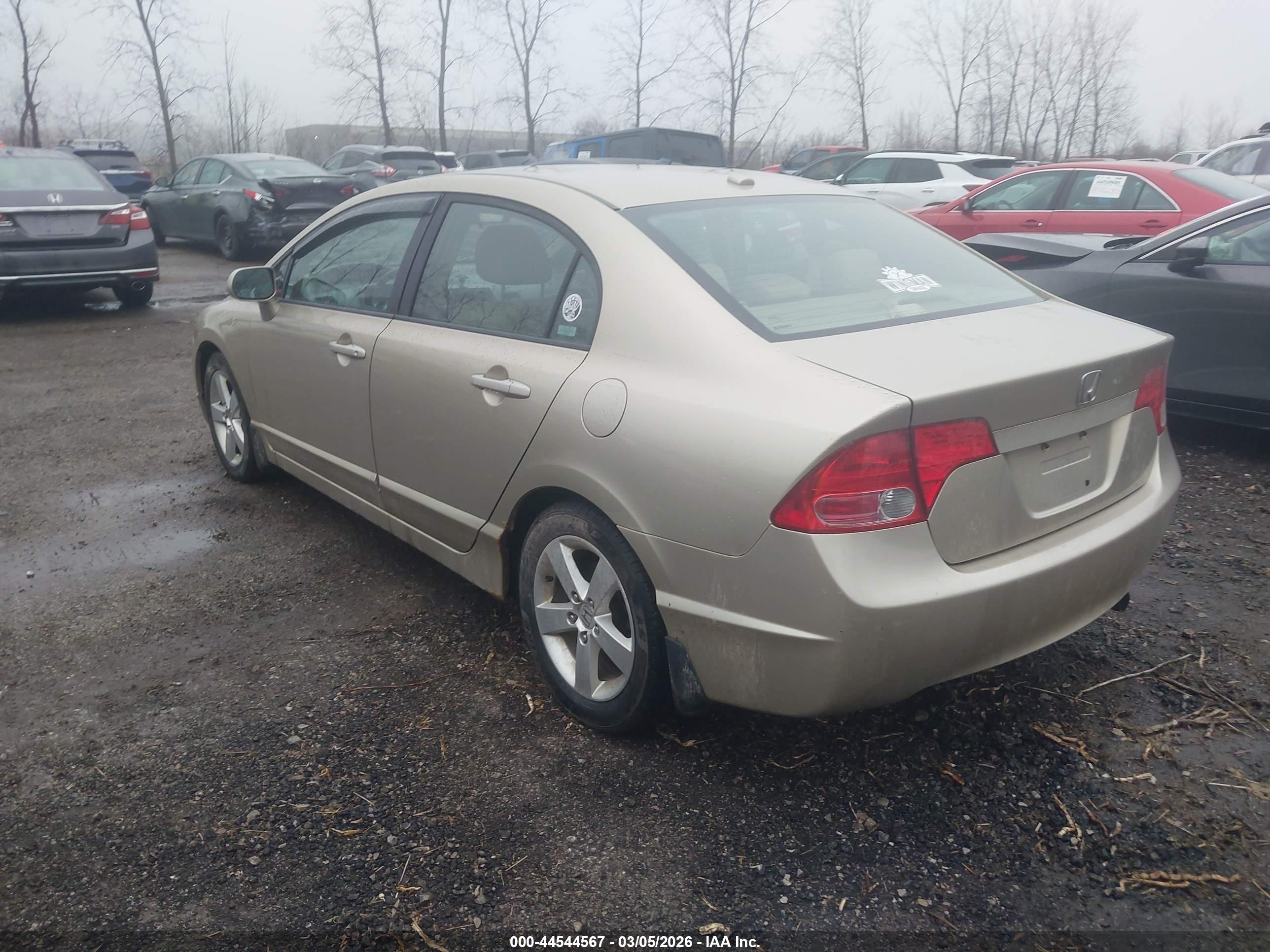 HONDA CIVIC image 3