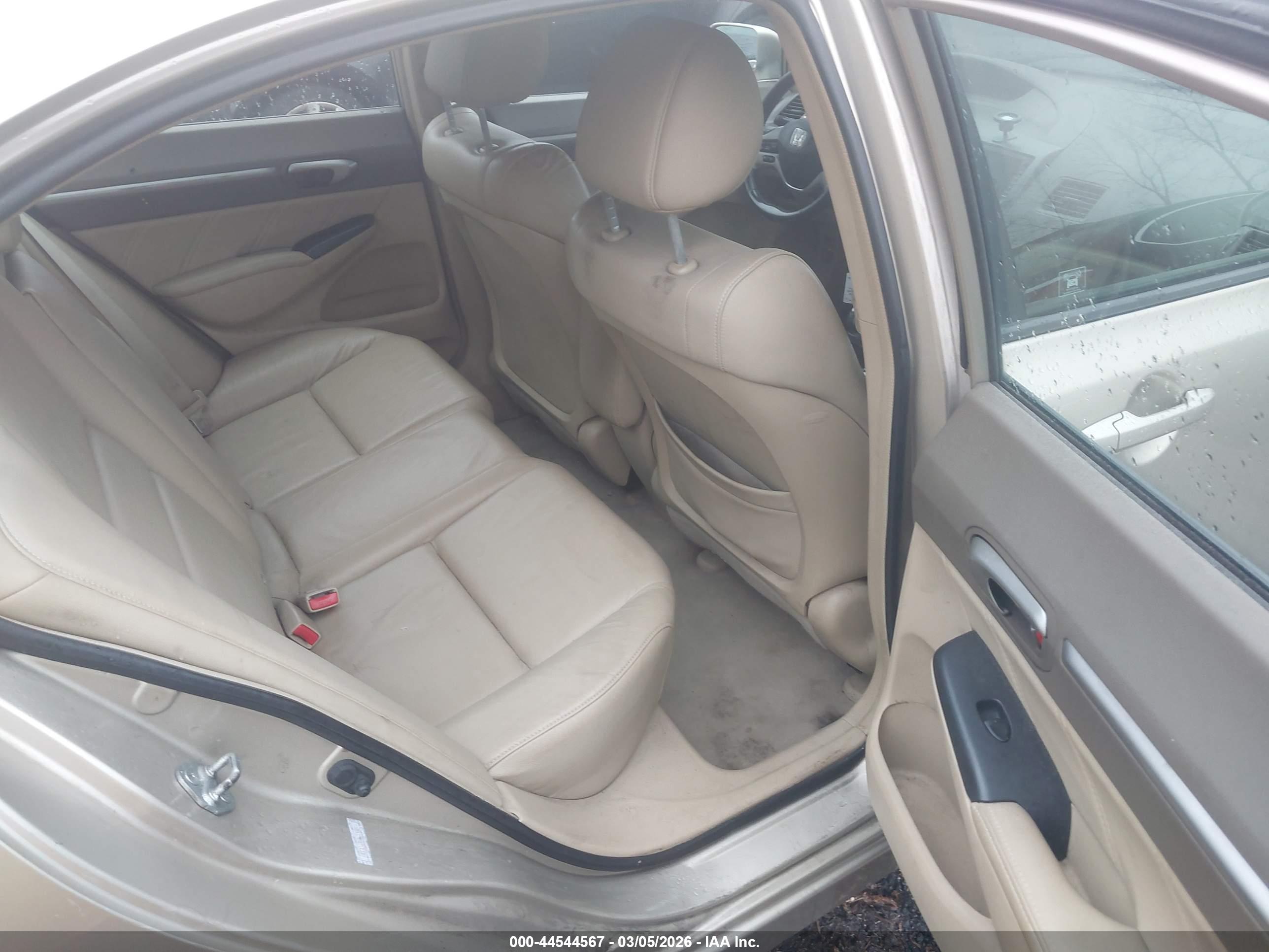 HONDA CIVIC image 8