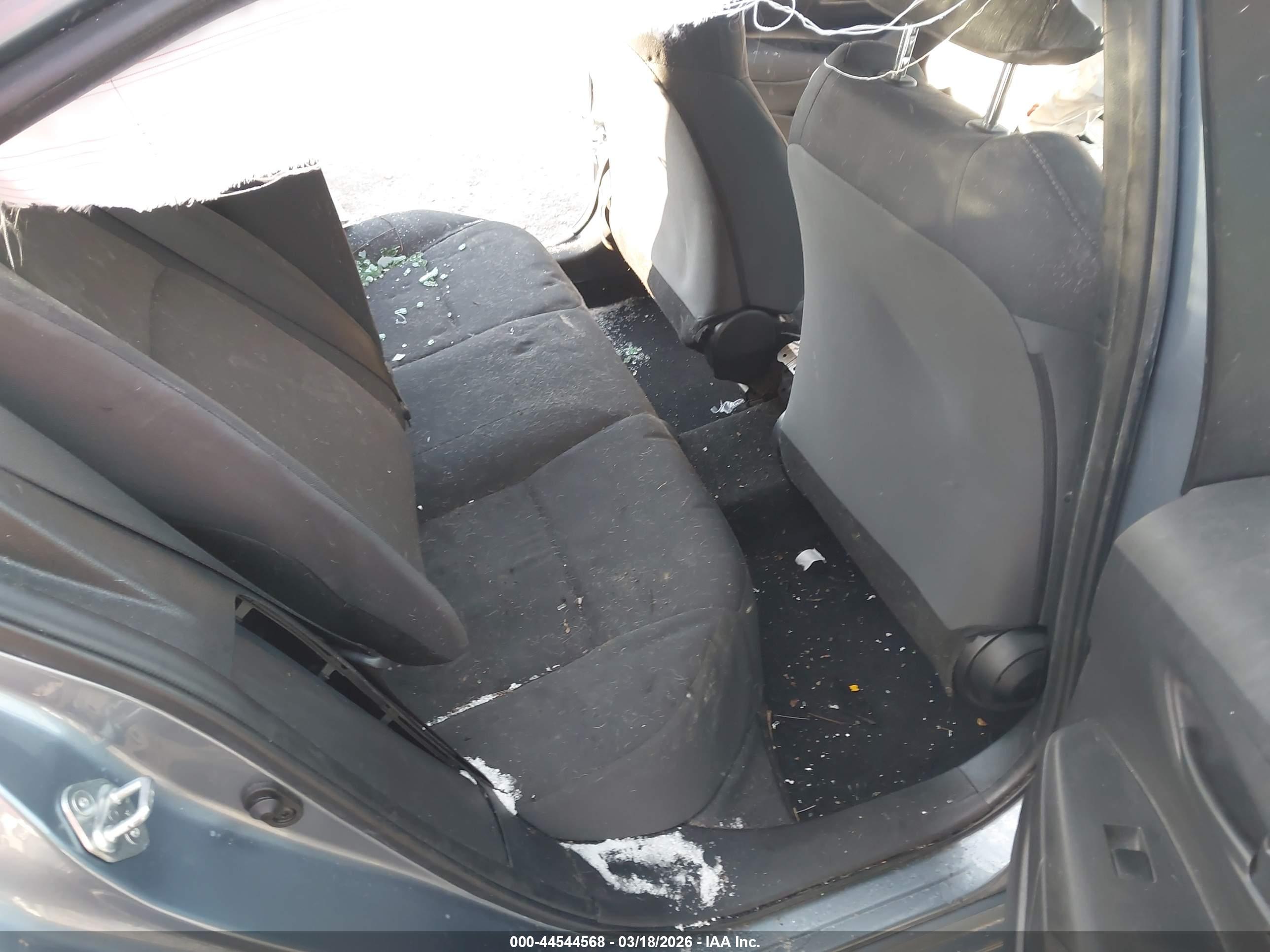 TOYOTA COROLLA image 8