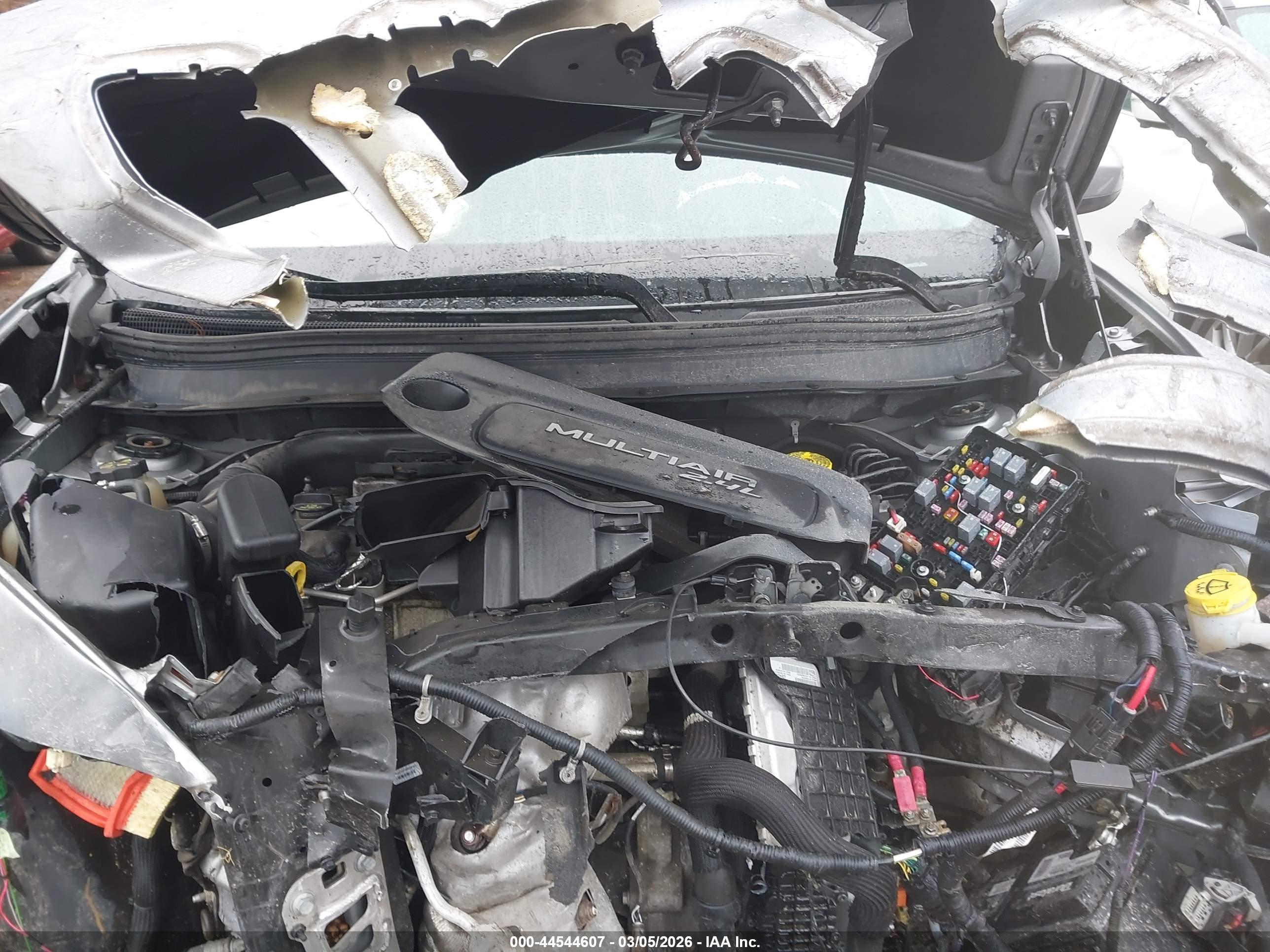 JEEP CHEROKEE image 10