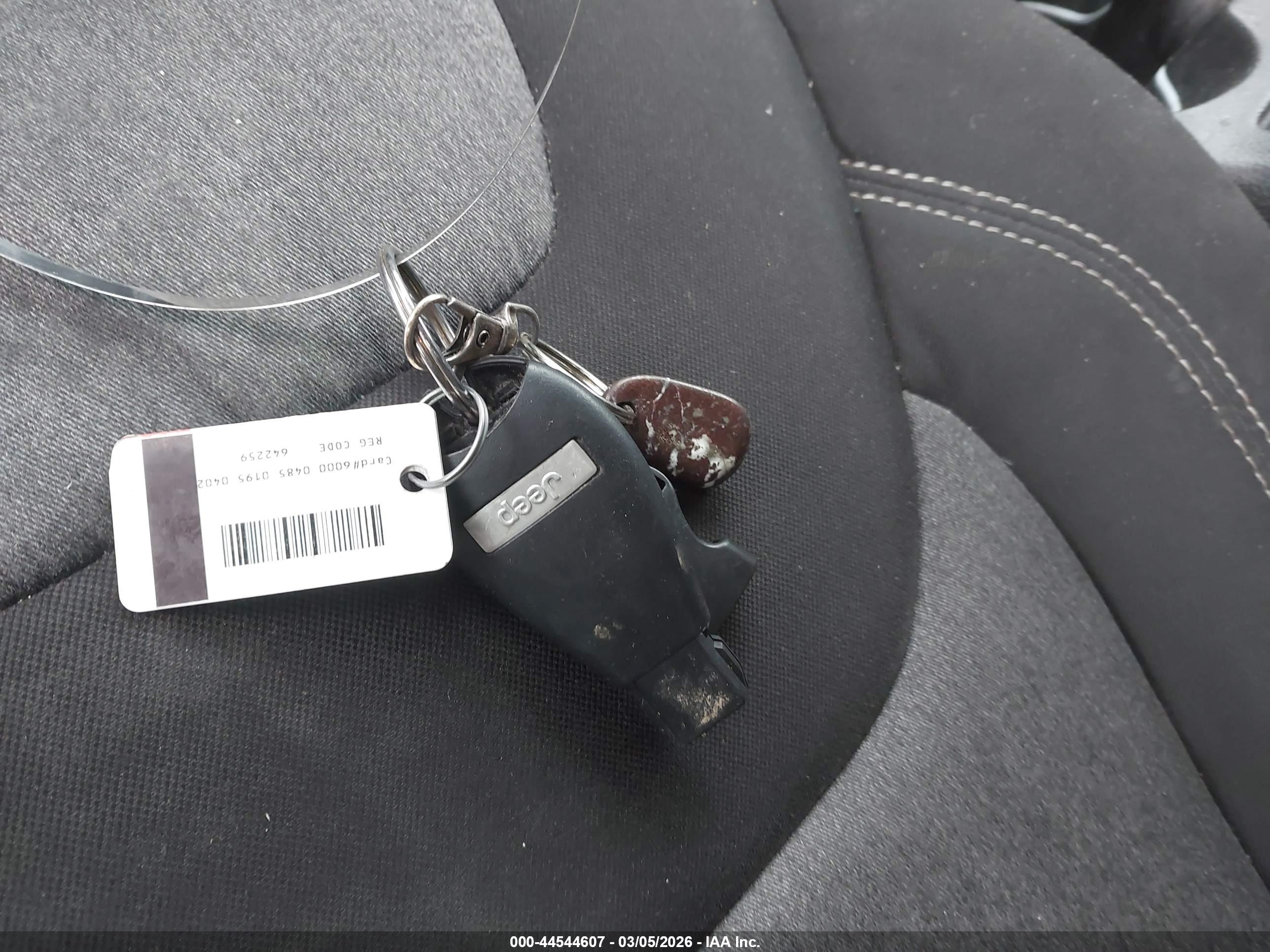JEEP CHEROKEE image 11