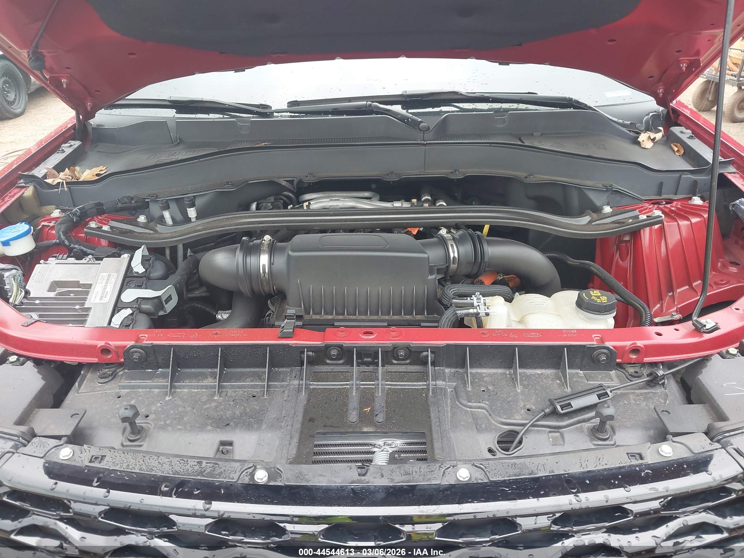 FORD EXPLORER image 10