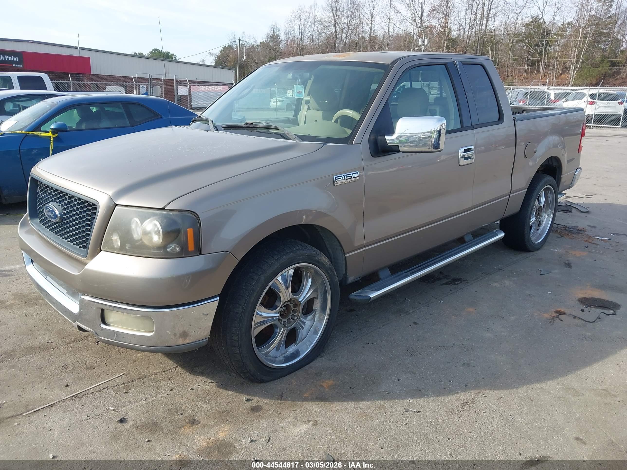 FORD F-150 image 2
