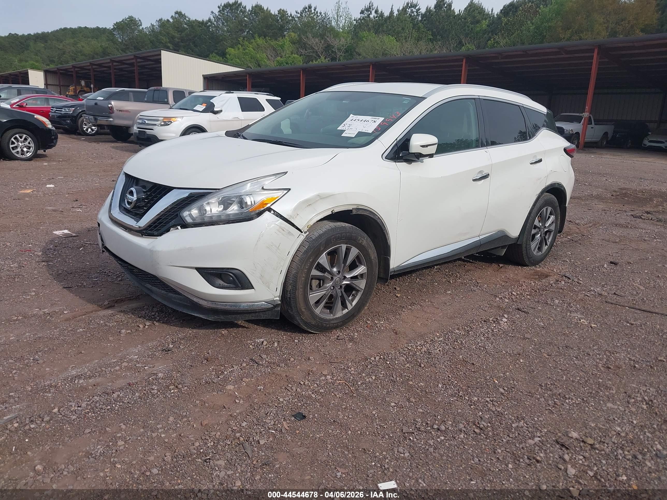 NISSAN MURANO image 2