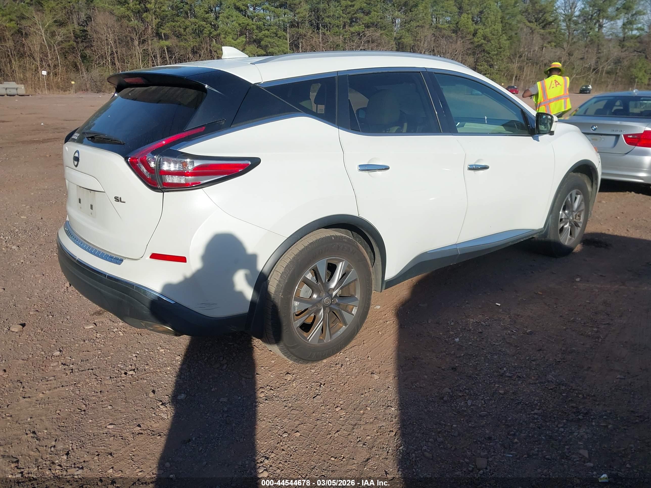 NISSAN MURANO image 4