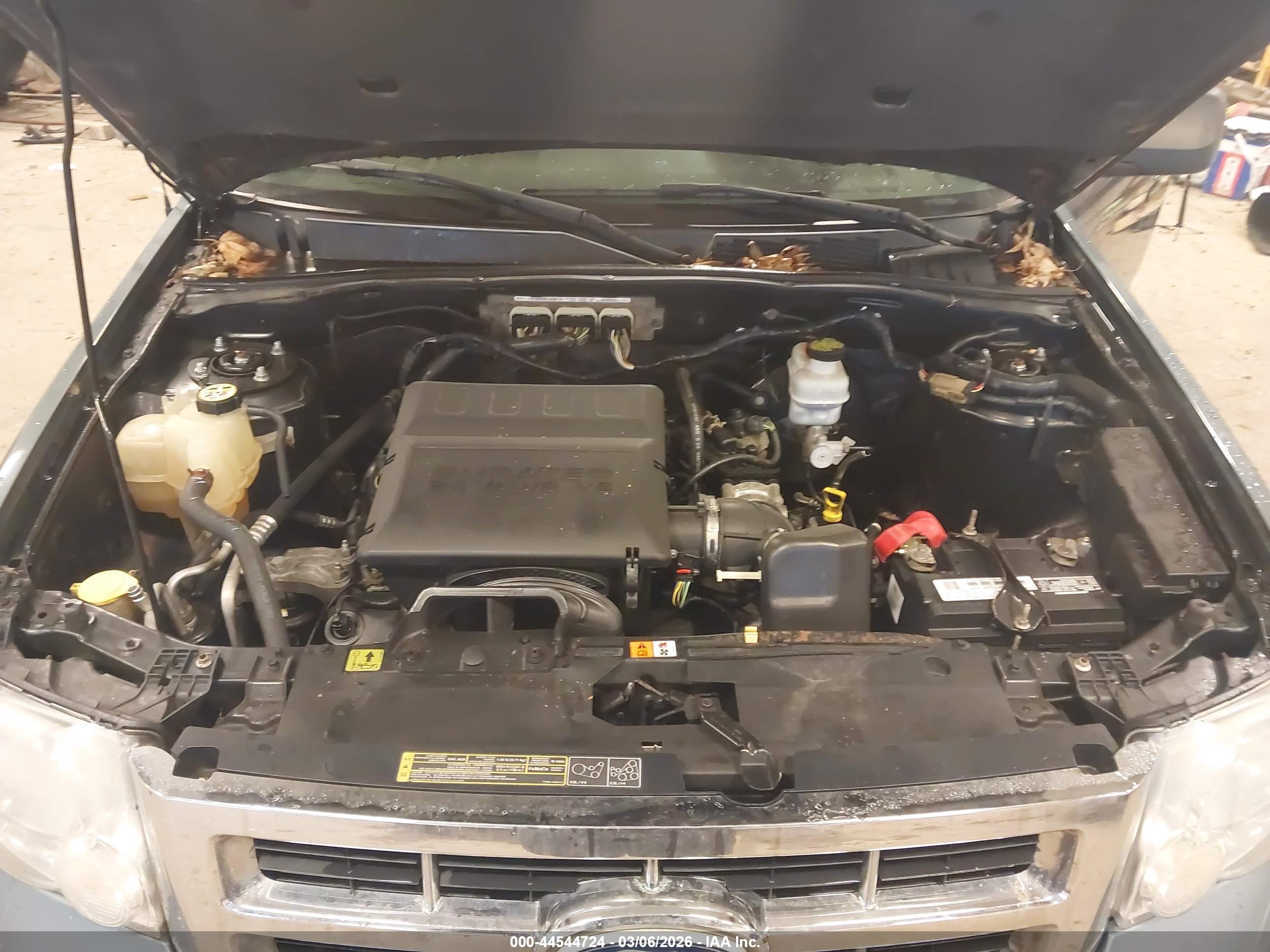 FORD ESCAPE image 10