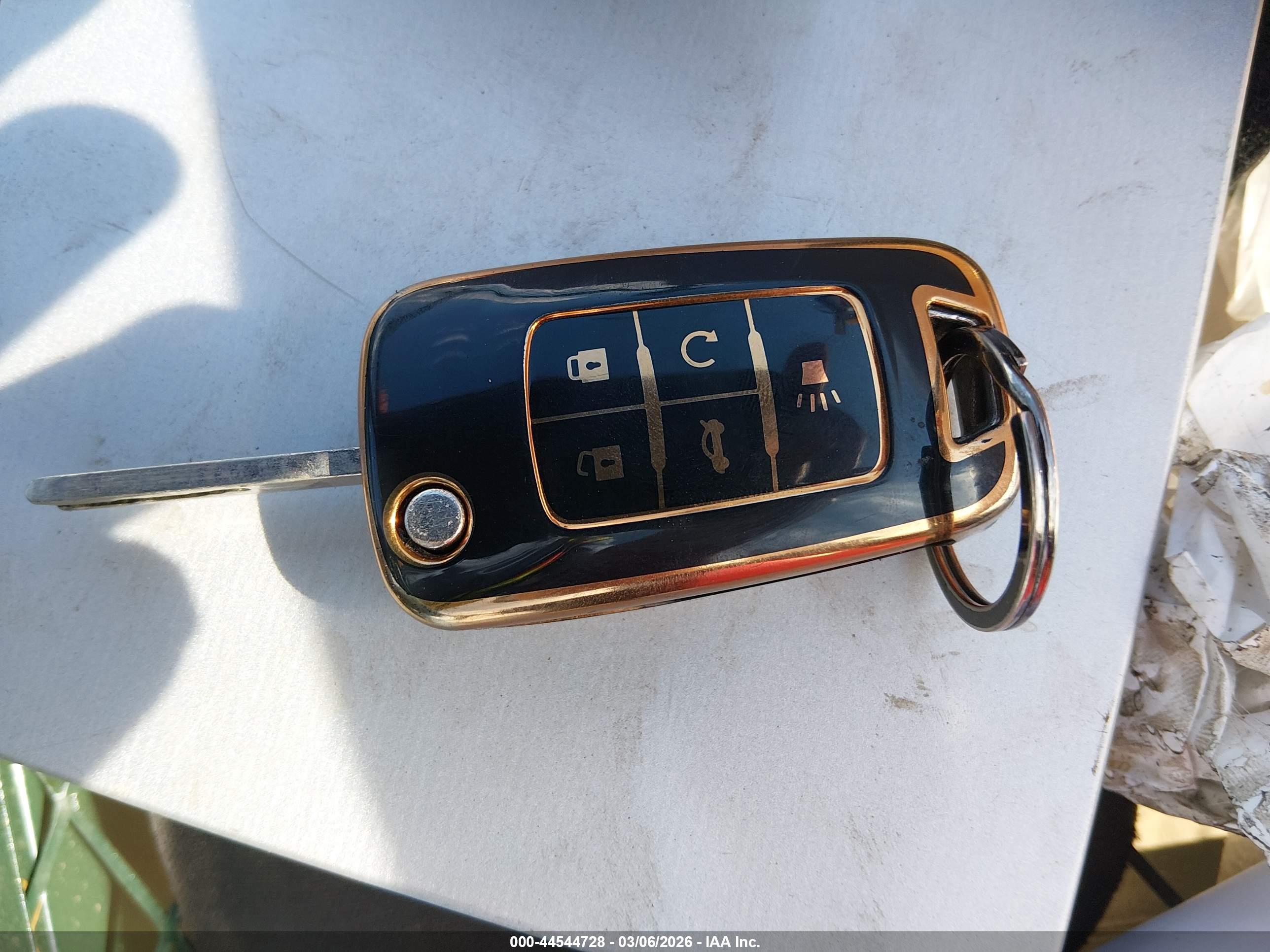 CHEVROLET EQUINOX image 11