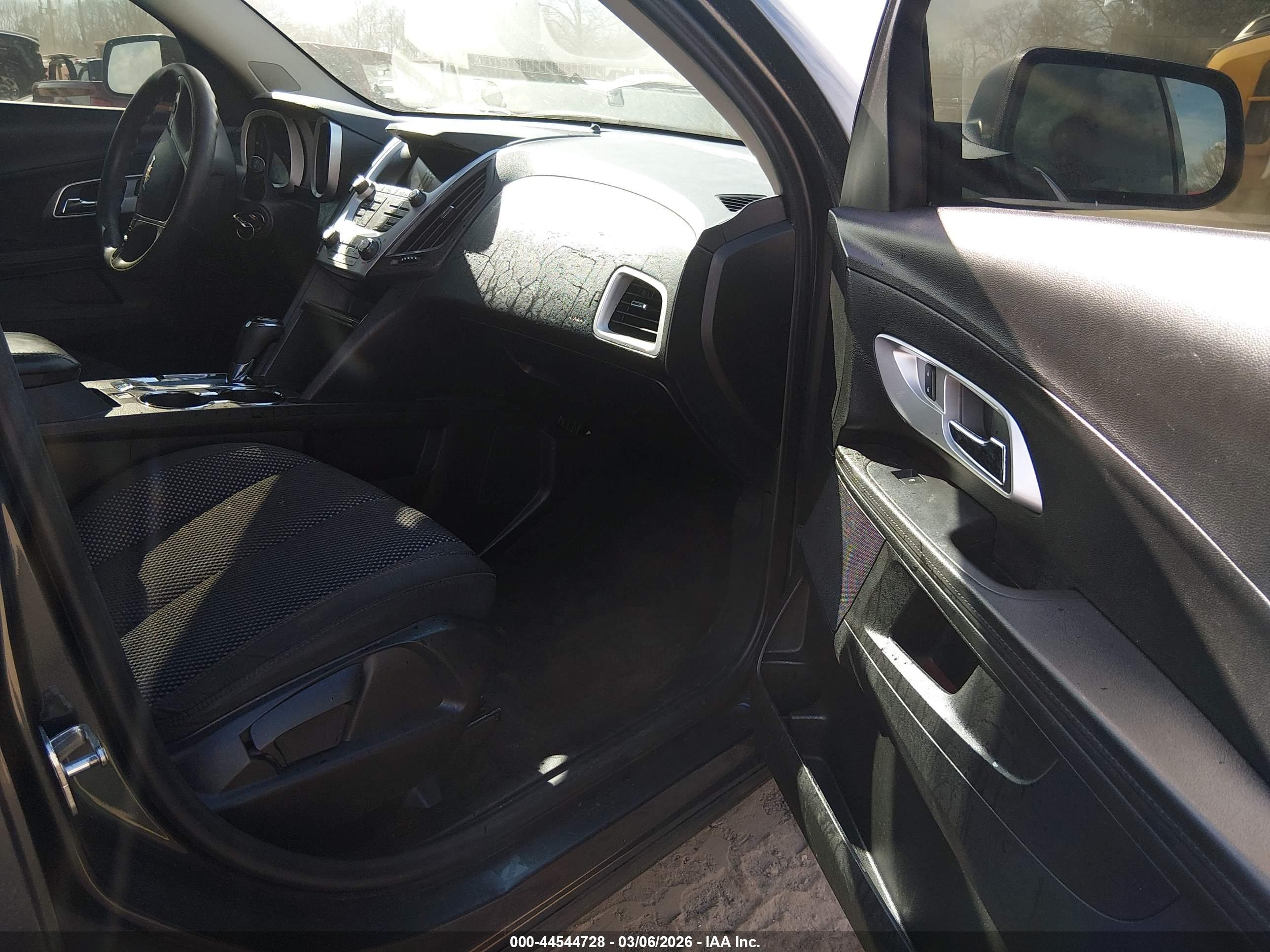 CHEVROLET EQUINOX image 5