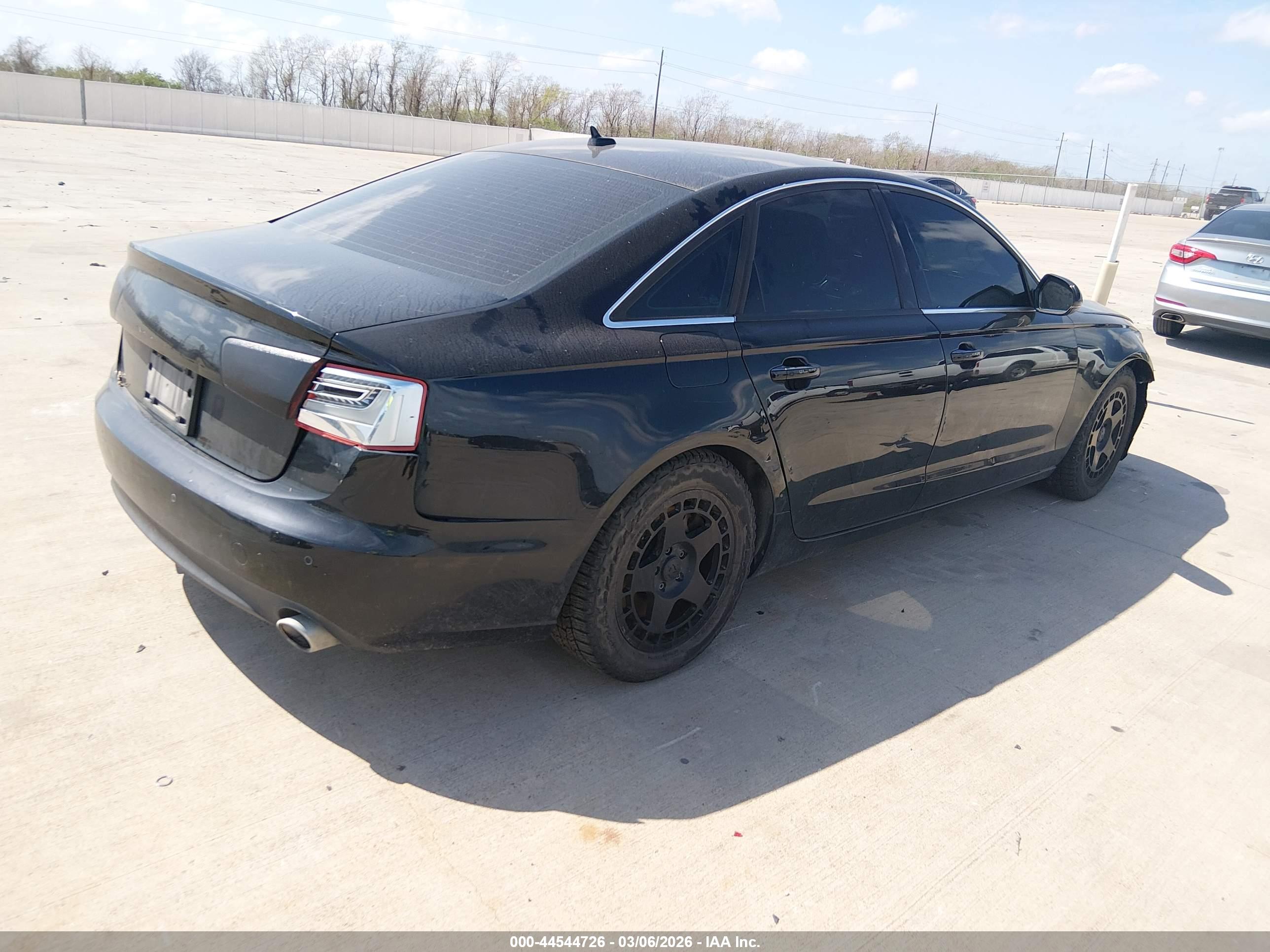 AUDI A6 image 4