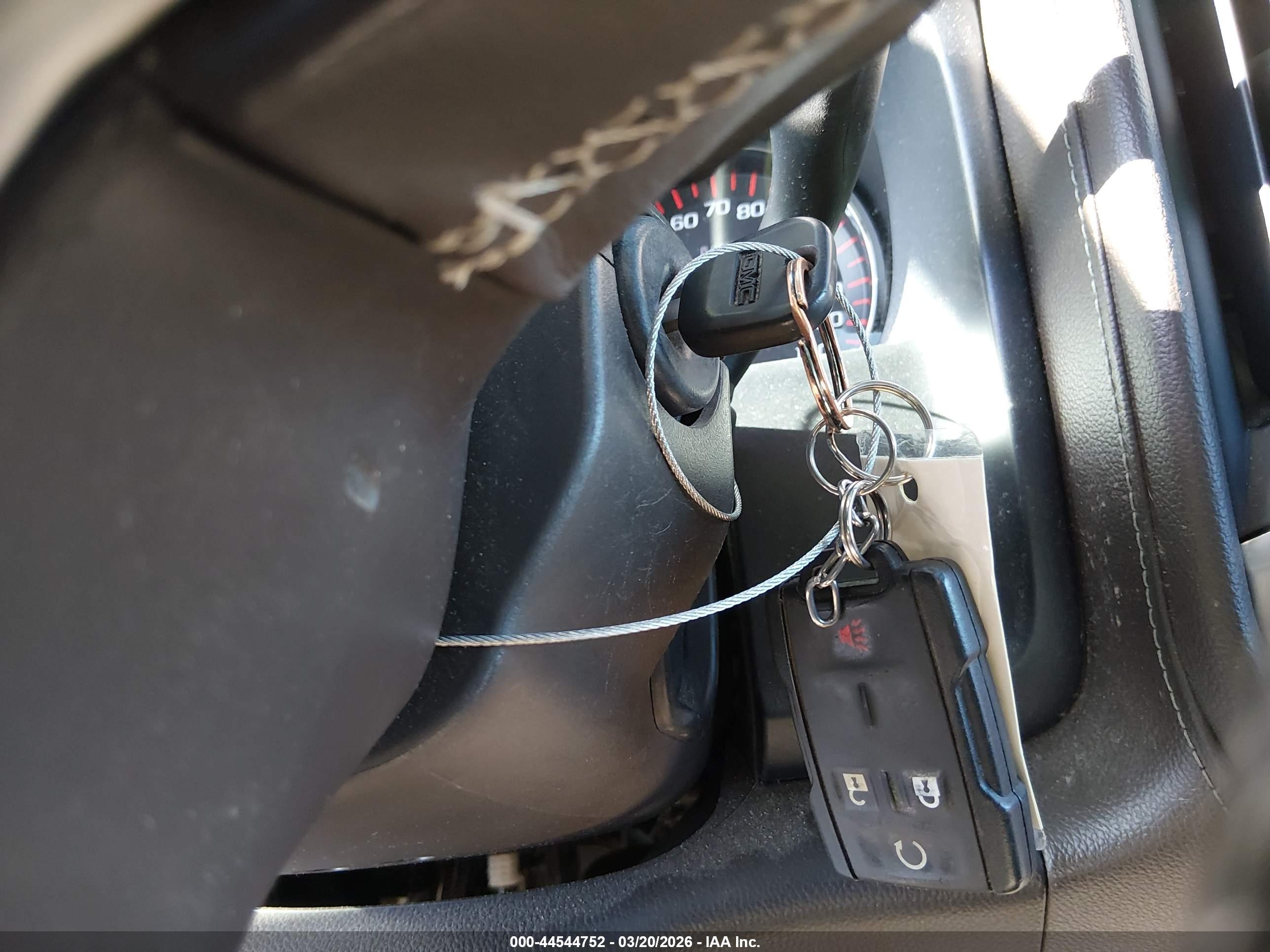 GMC SIERRA image 11