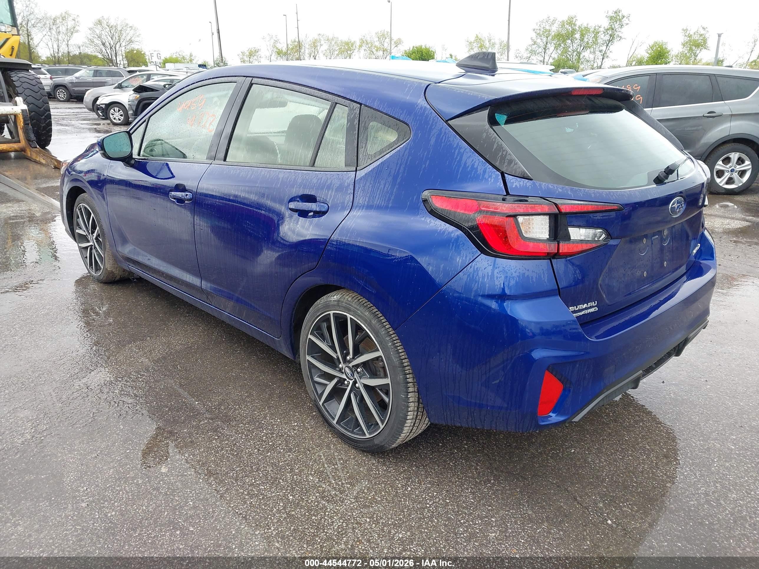 SUBARU IMPREZA image 3
