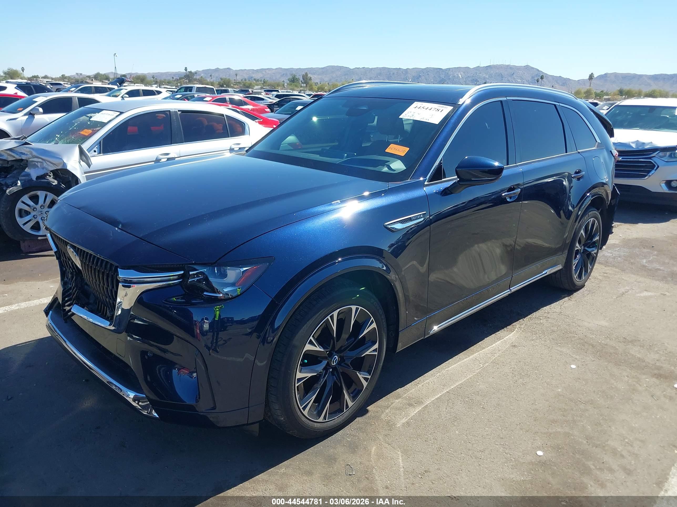 MAZDA CX-90 image 2