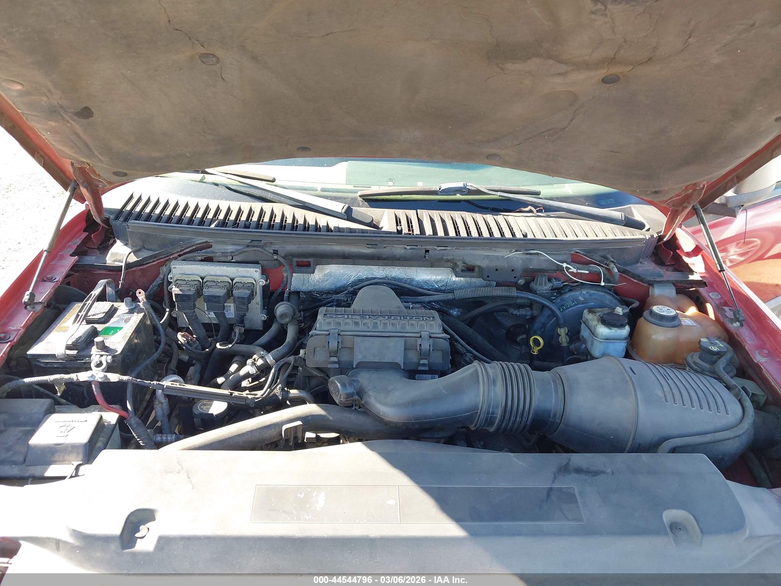 FORD EXPEDITION image 10