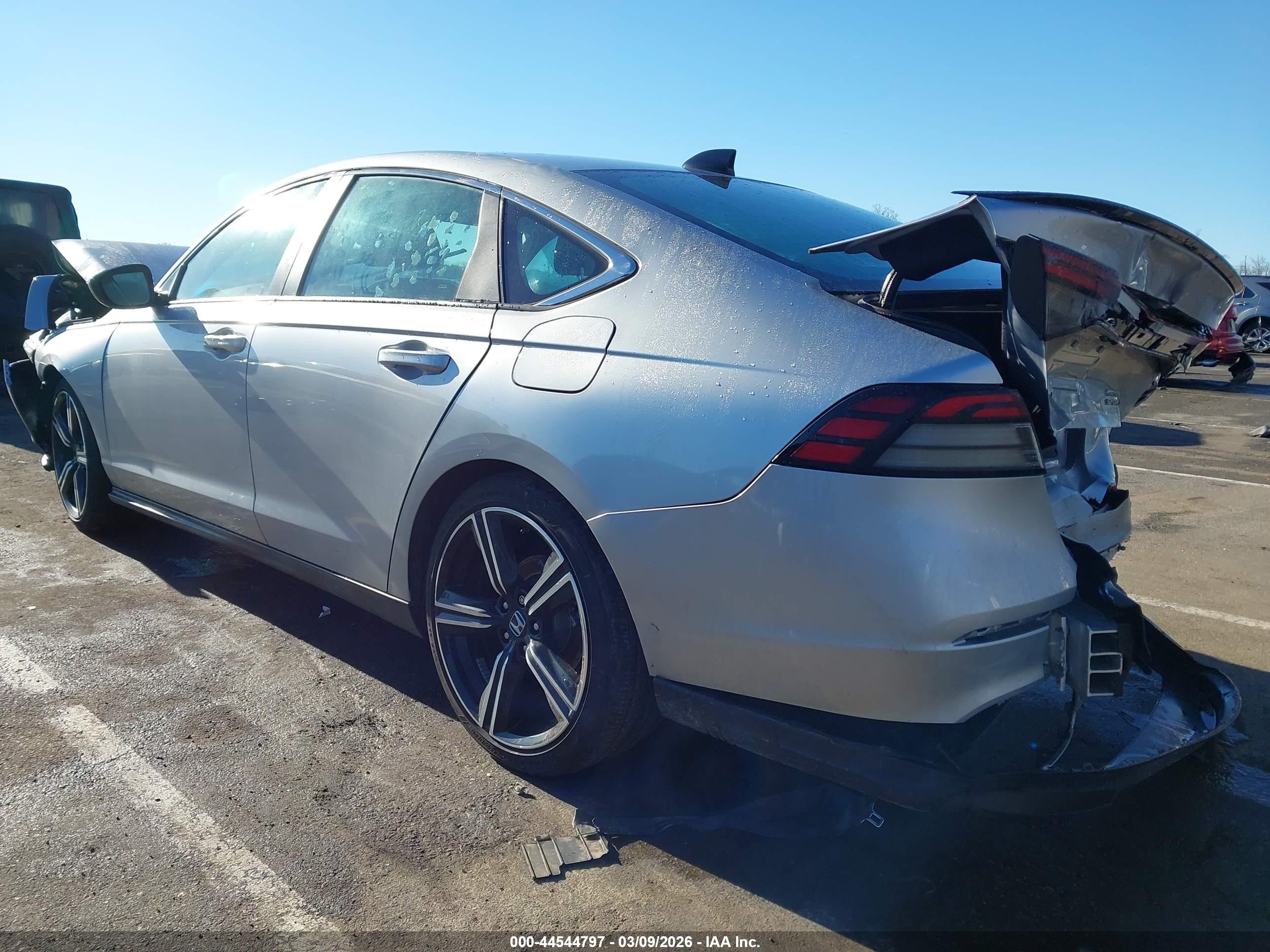 HONDA ACCORD image 3