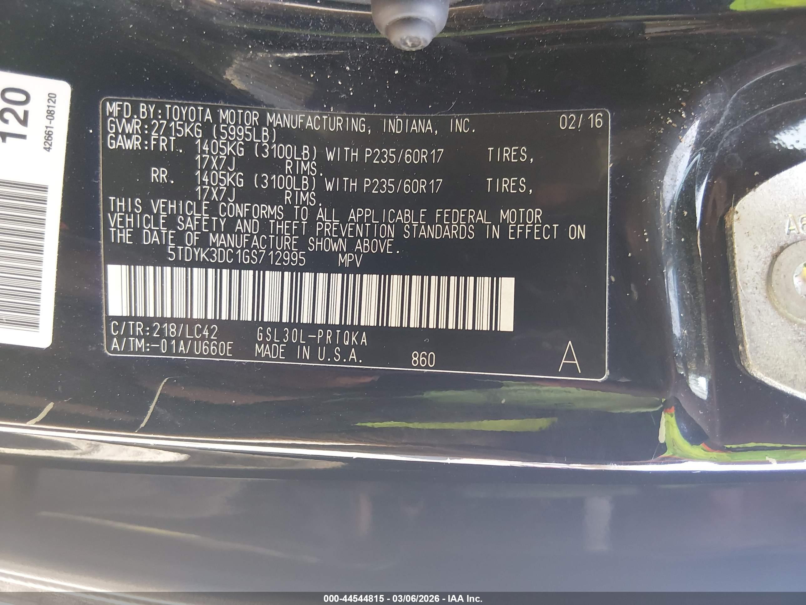 TOYOTA SIENNA image 9
