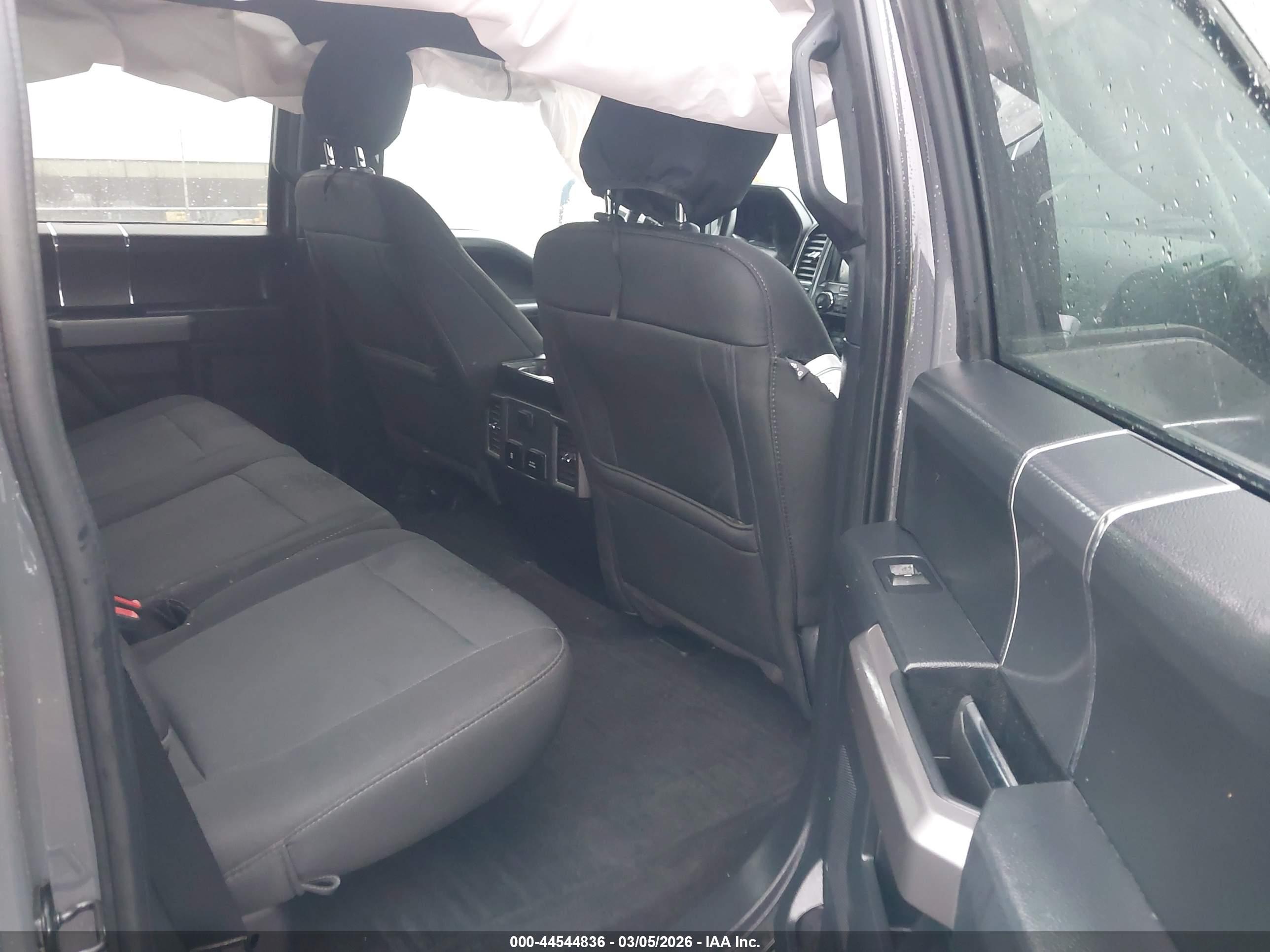 FORD F-150 image 8
