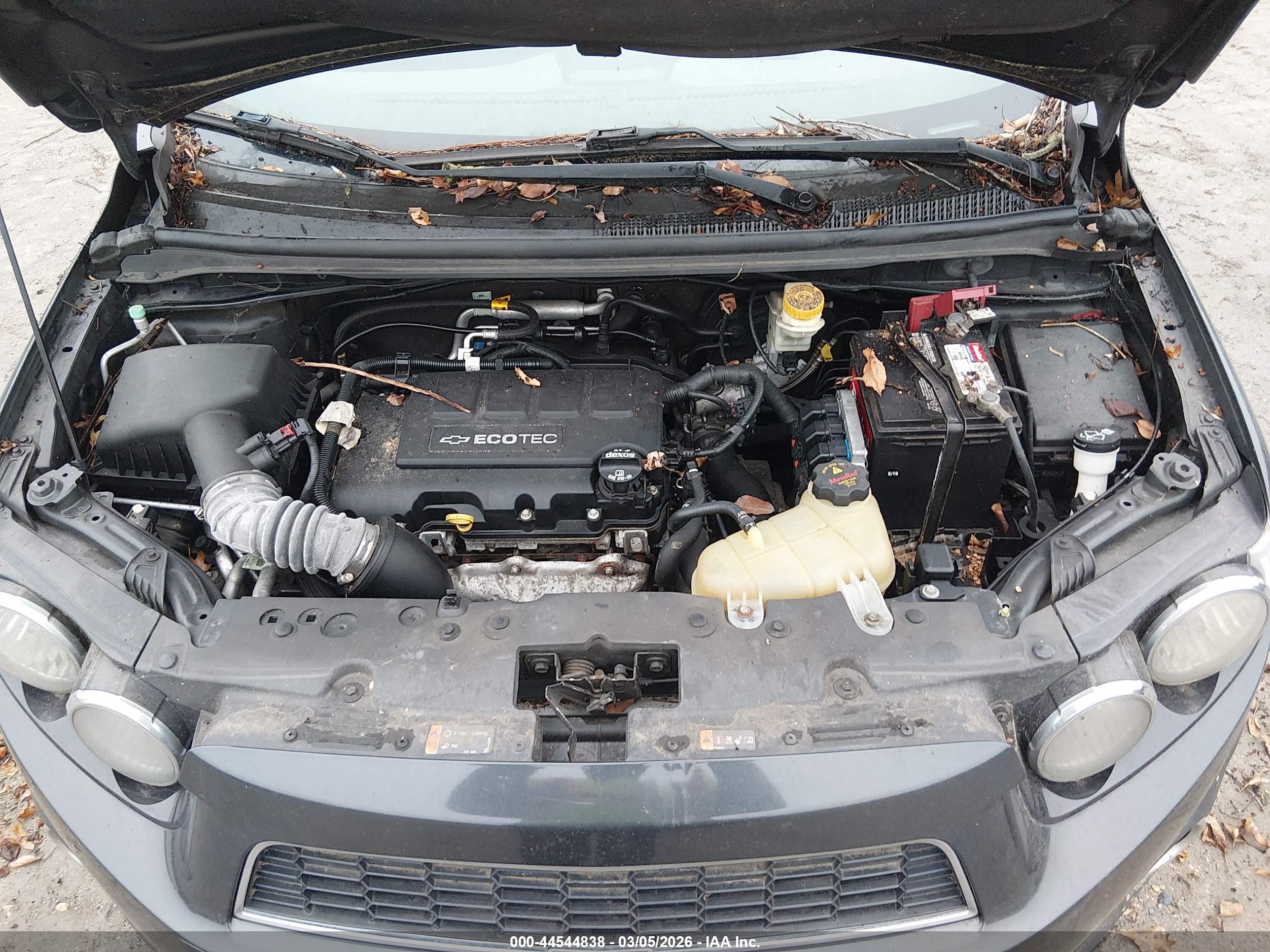 CHEVROLET SONIC image 10