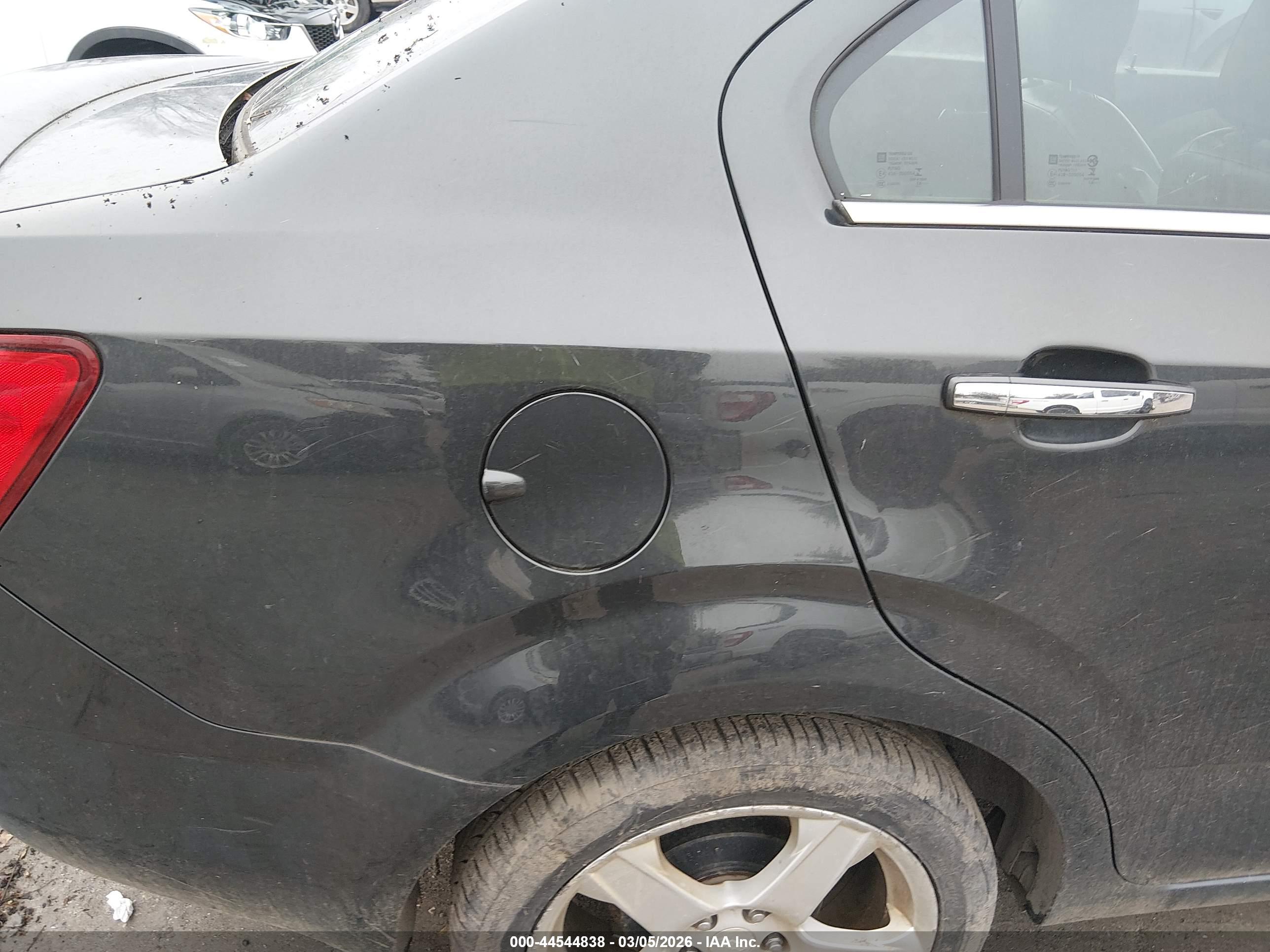 CHEVROLET SONIC image 6