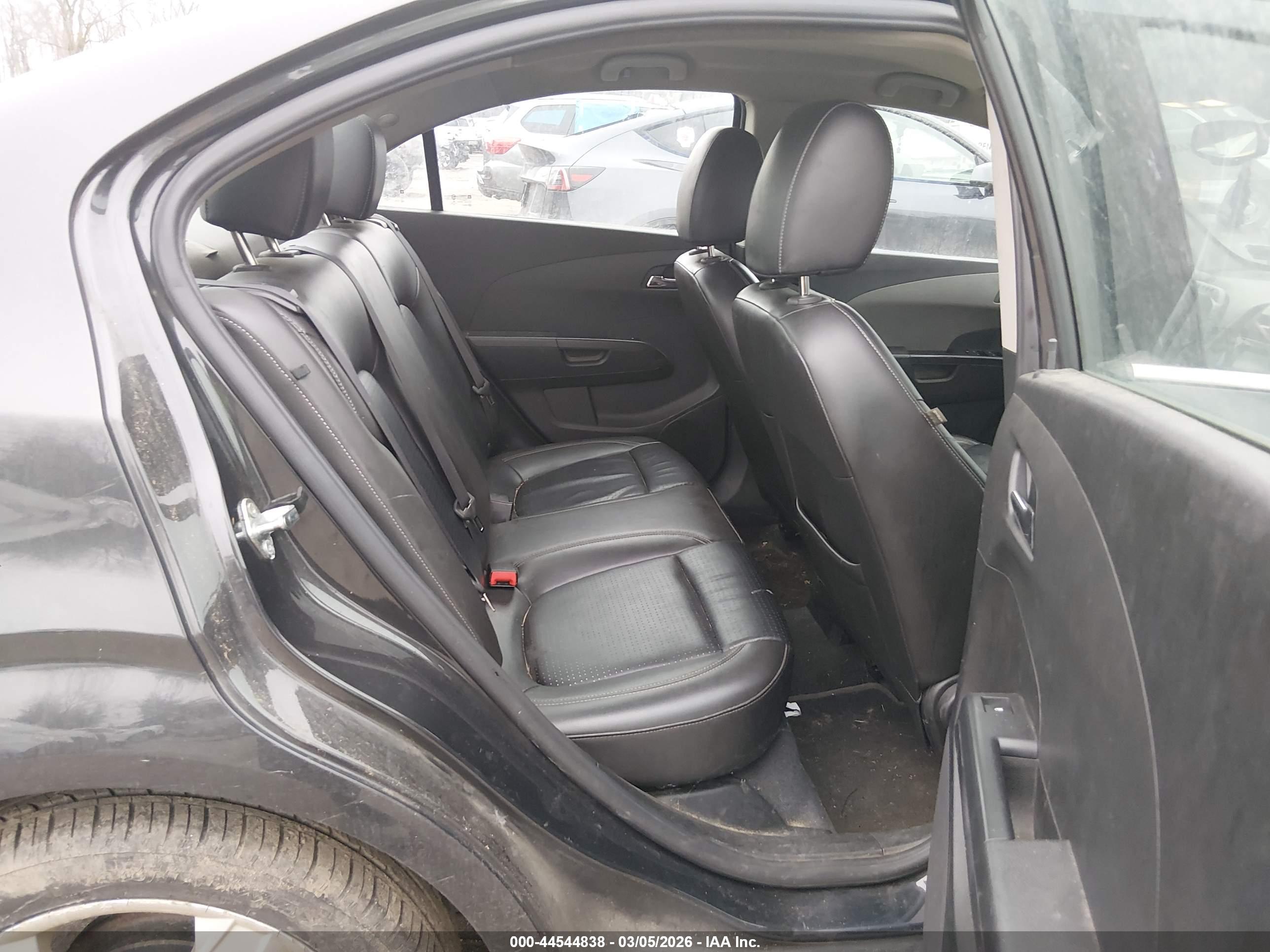 CHEVROLET SONIC image 8