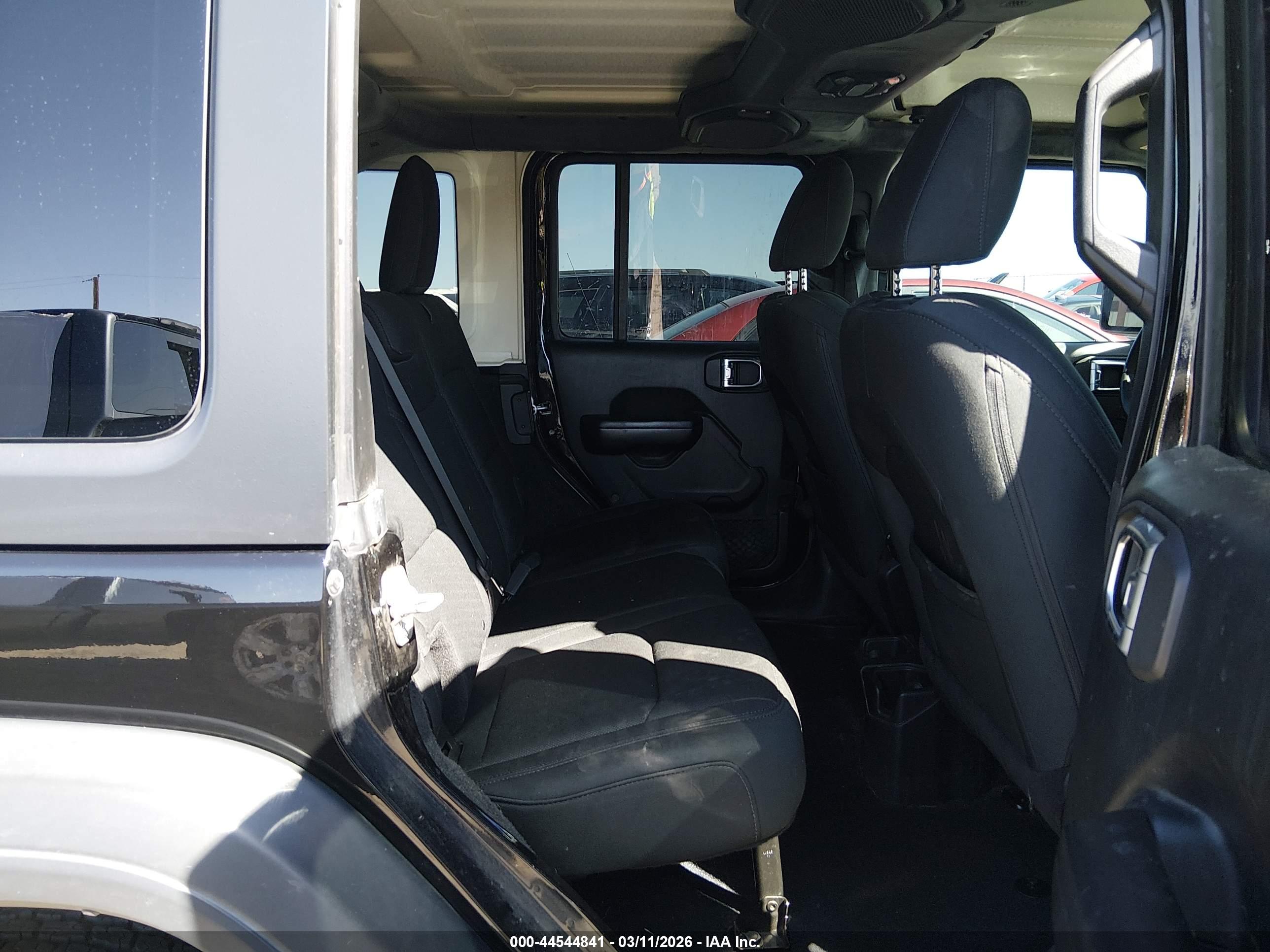 JEEP WRANGLER image 8