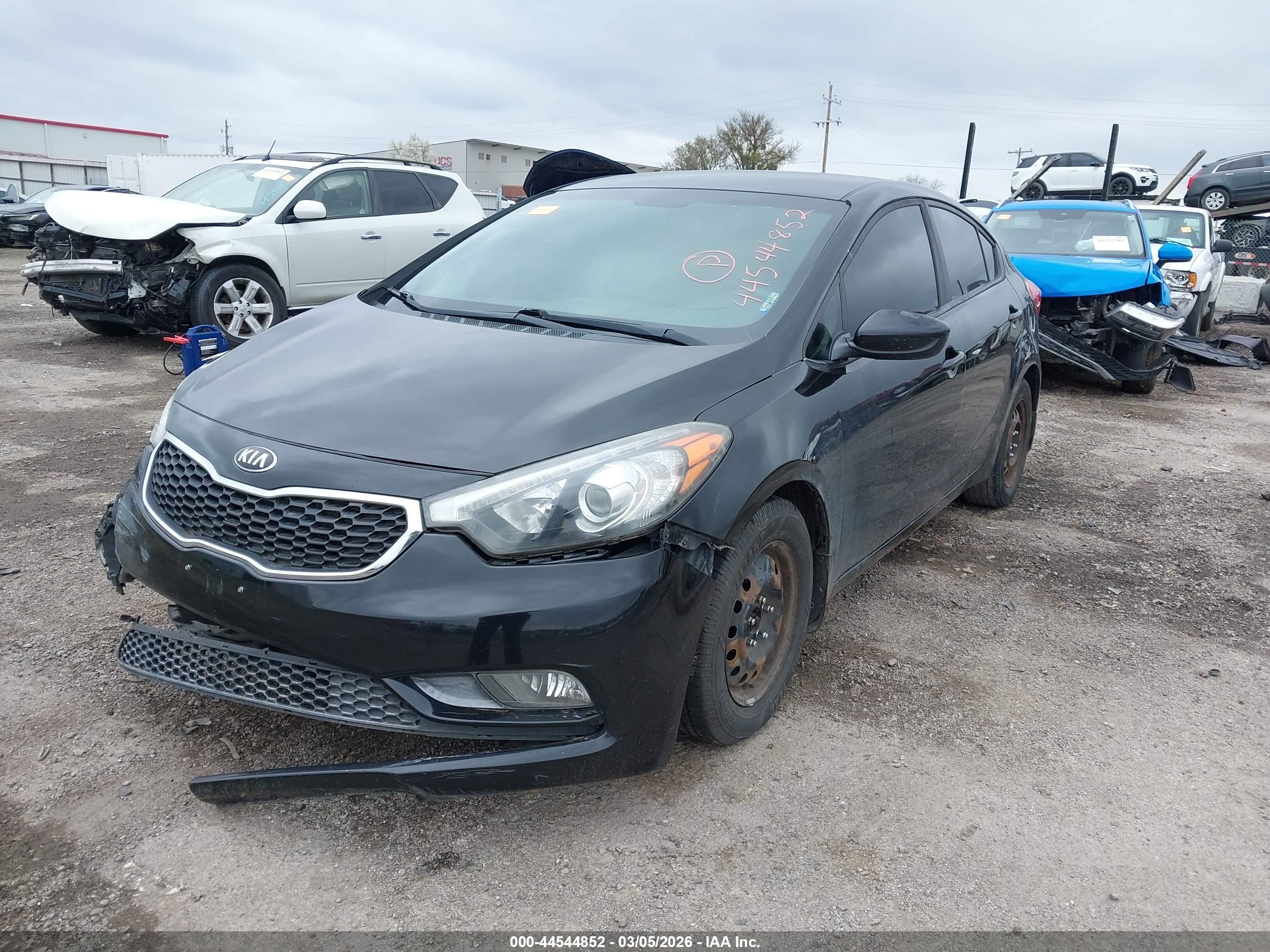 KIA FORTE image 2