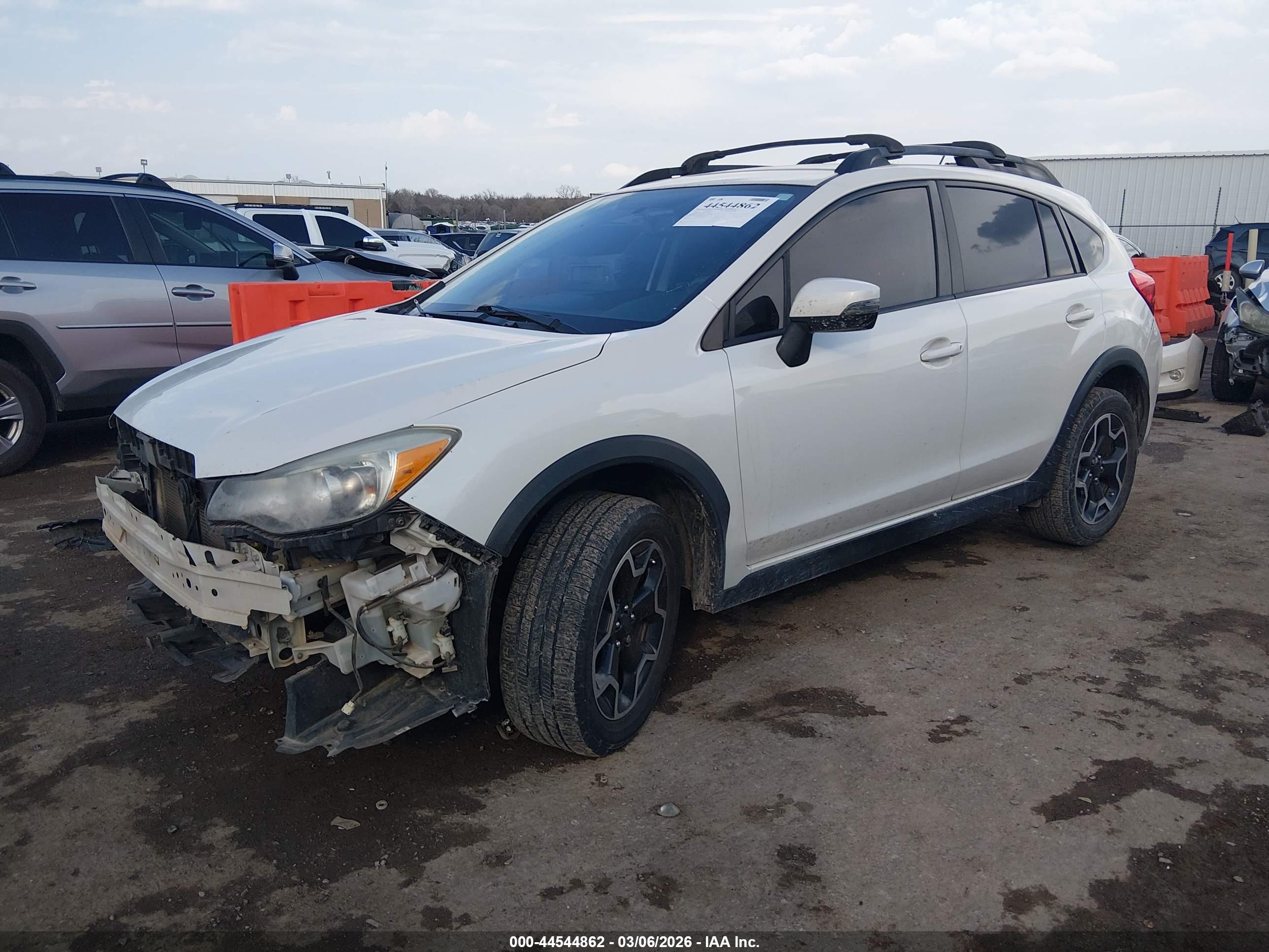 SUBARU XV image 2