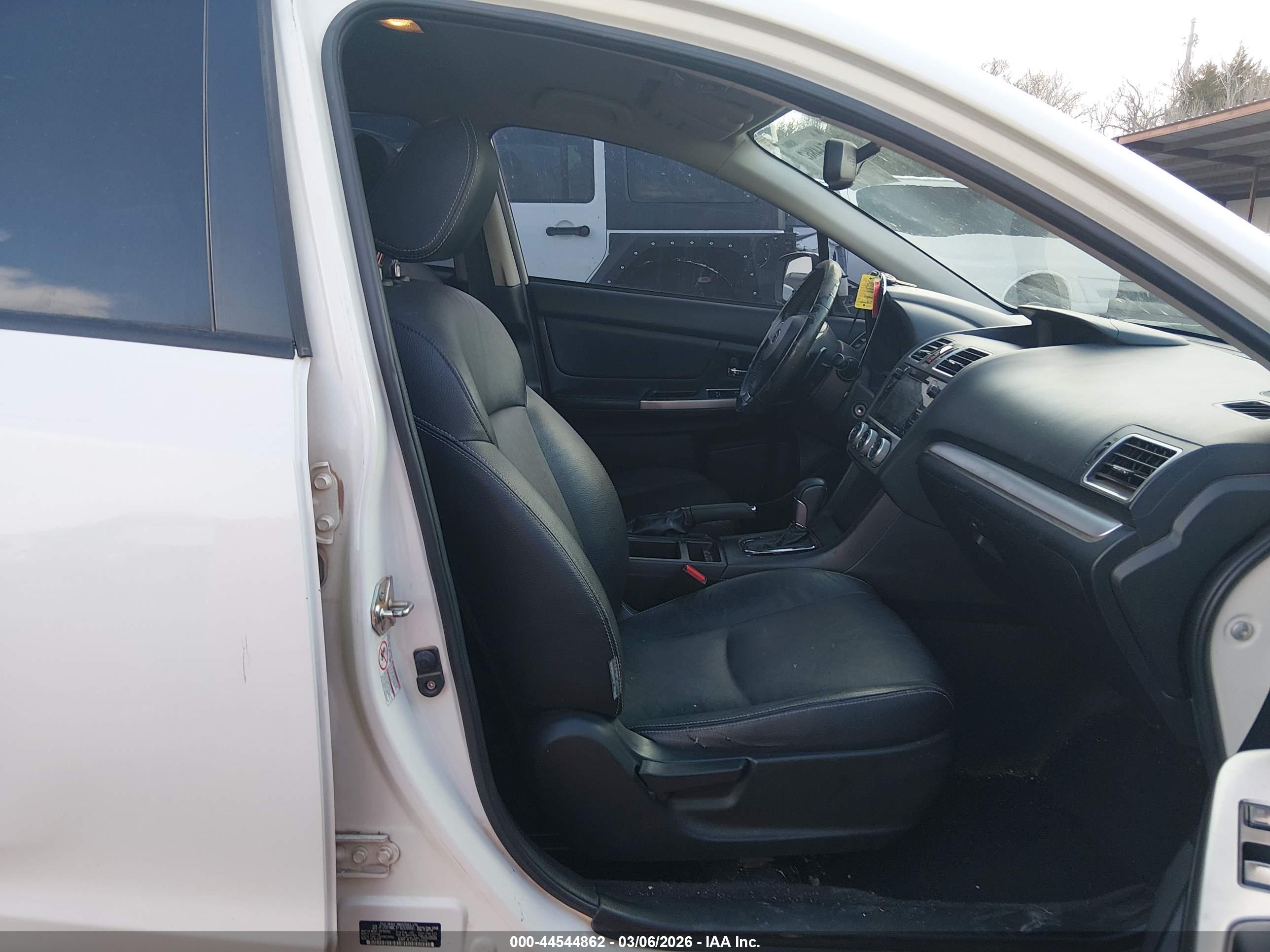 SUBARU XV image 5