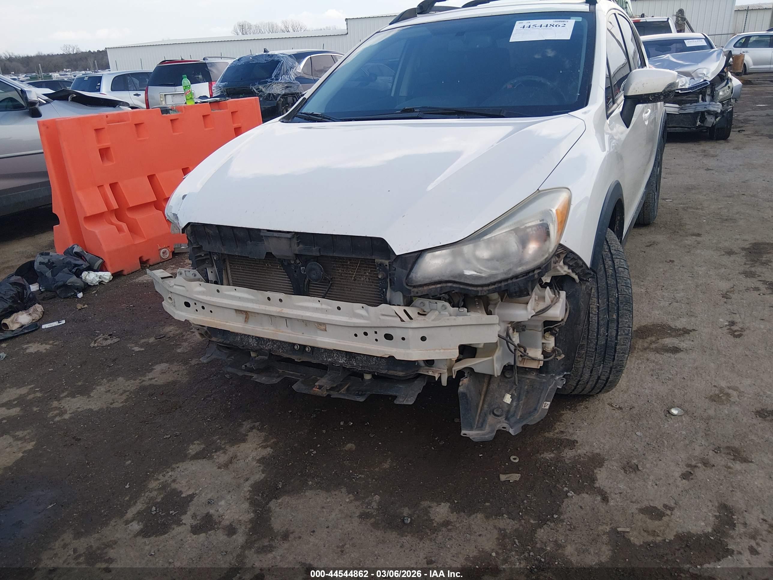 SUBARU XV image 6