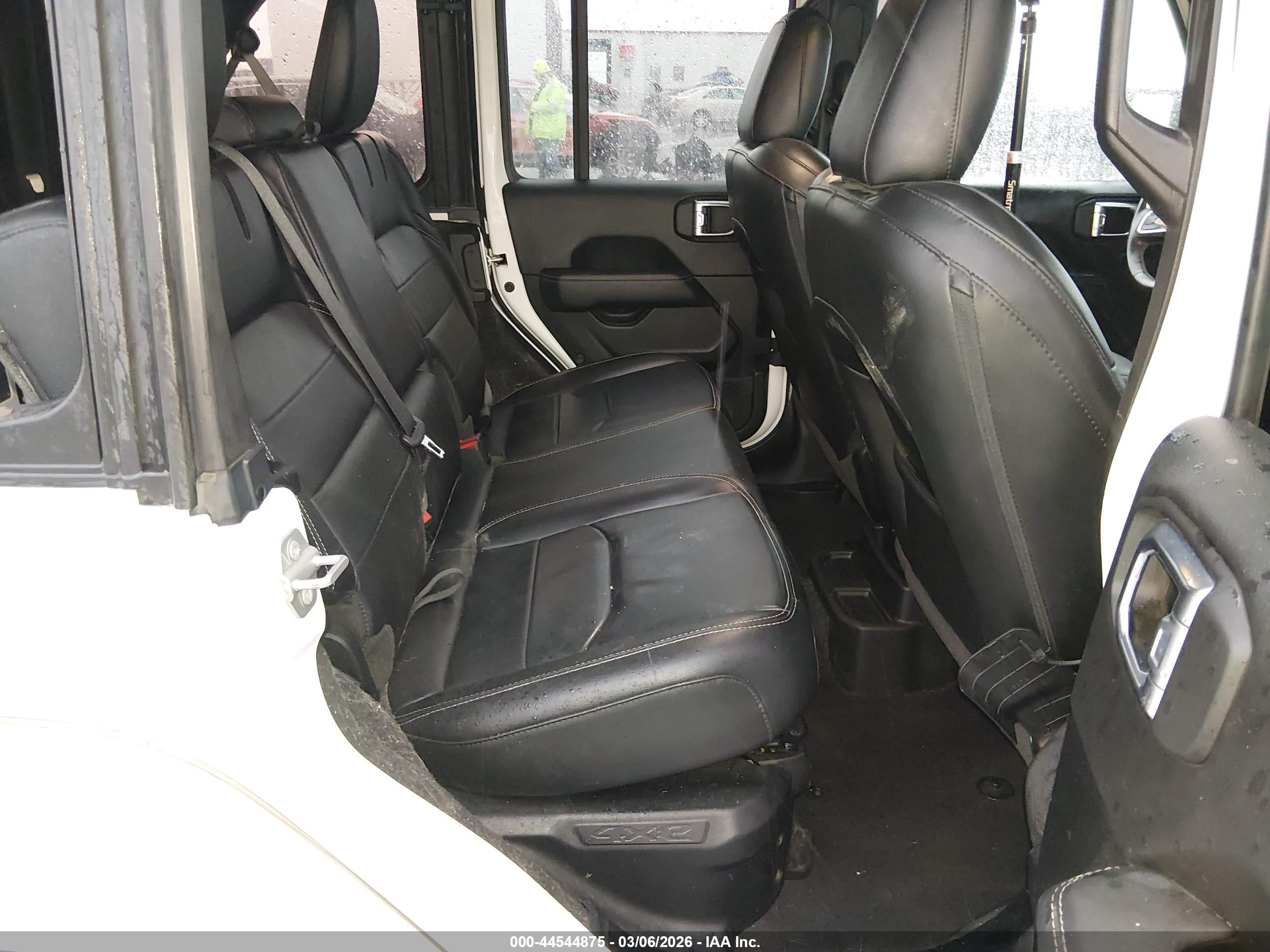 JEEP WRANGLER image 8