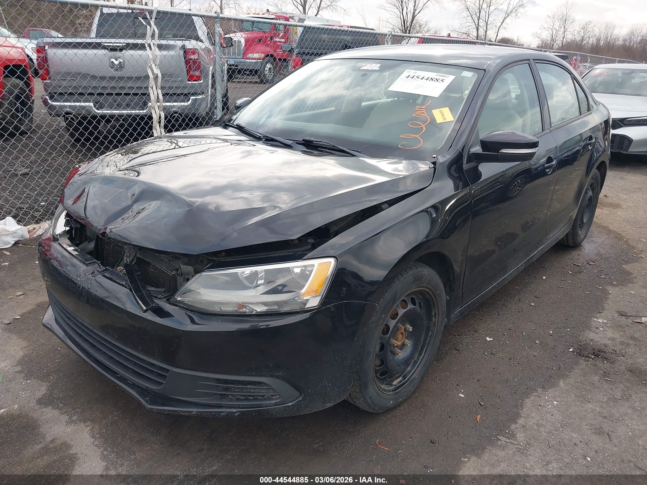 VOLKSWAGEN JETTA image 2