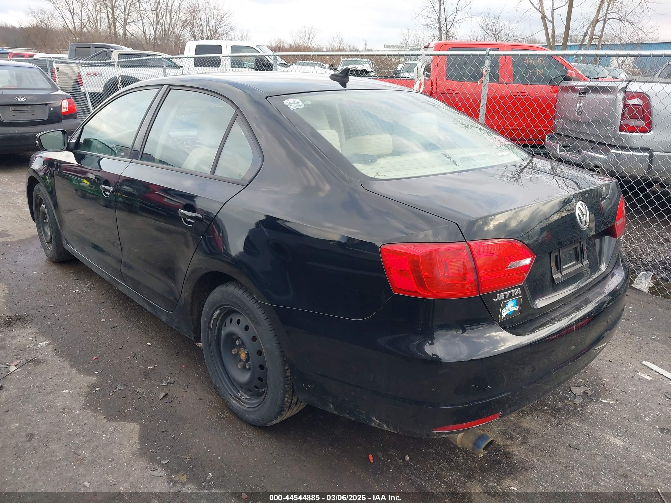 VOLKSWAGEN JETTA image 3