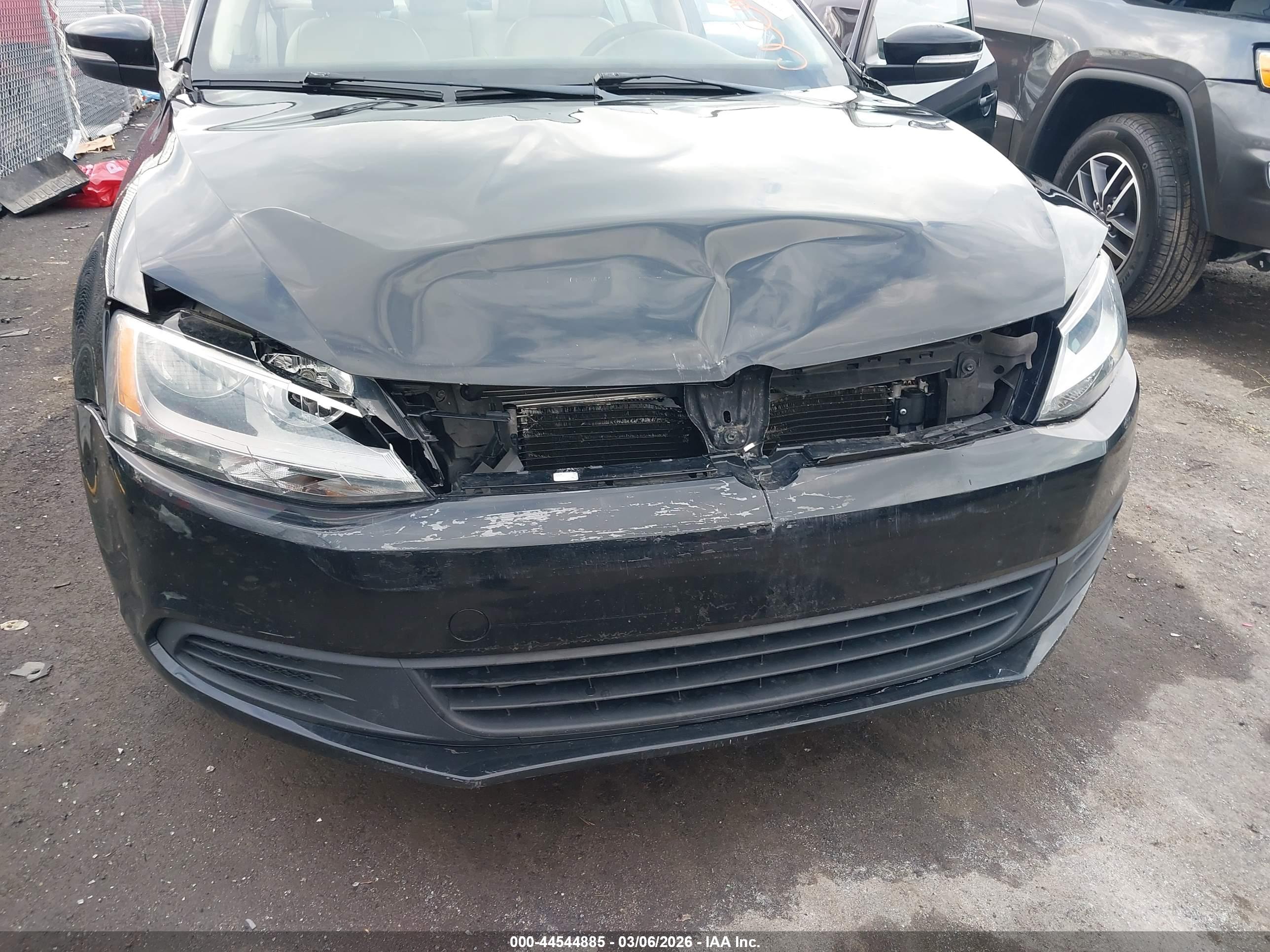 VOLKSWAGEN JETTA image 6
