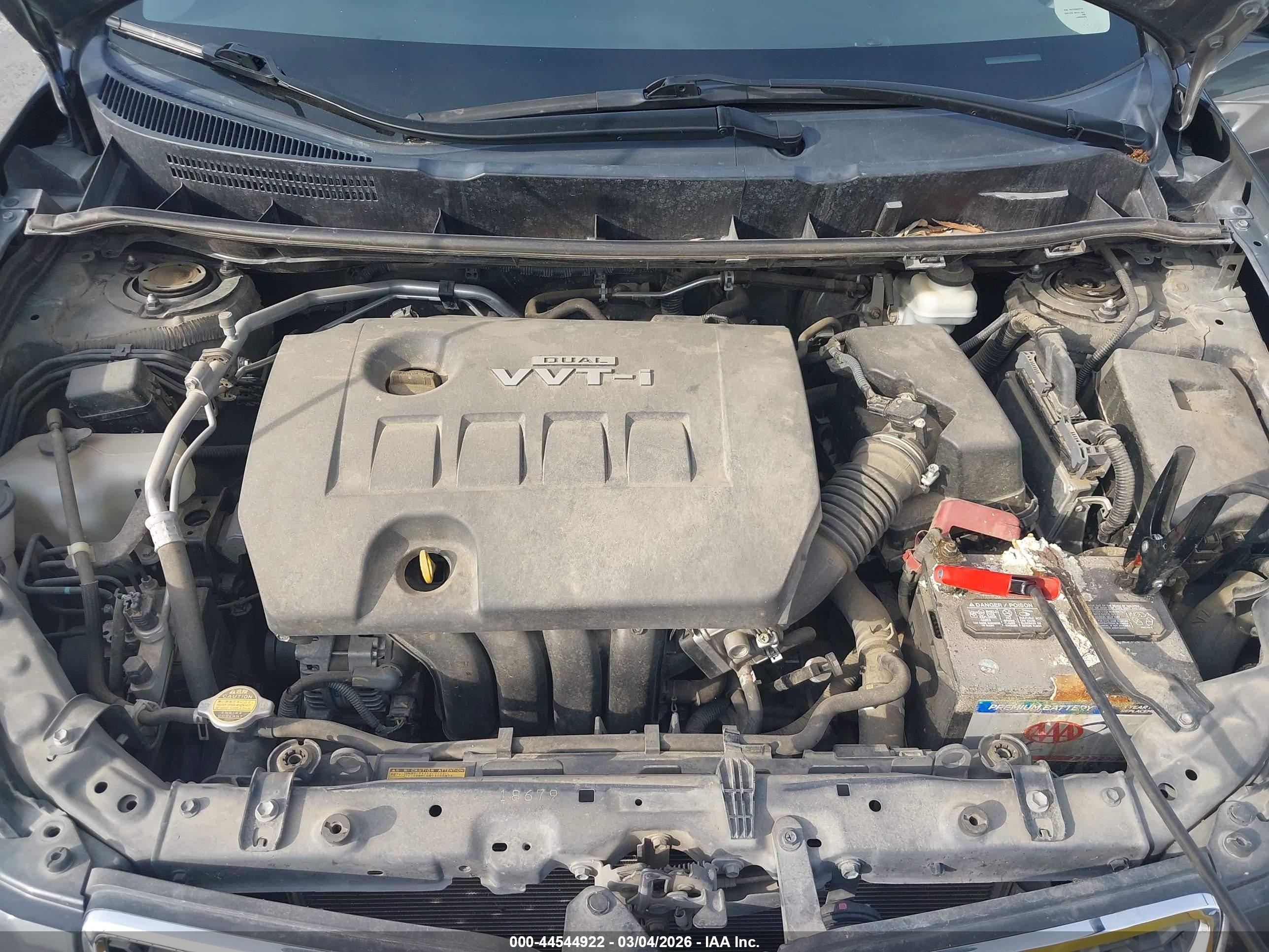 PONTIAC VIBE image 10