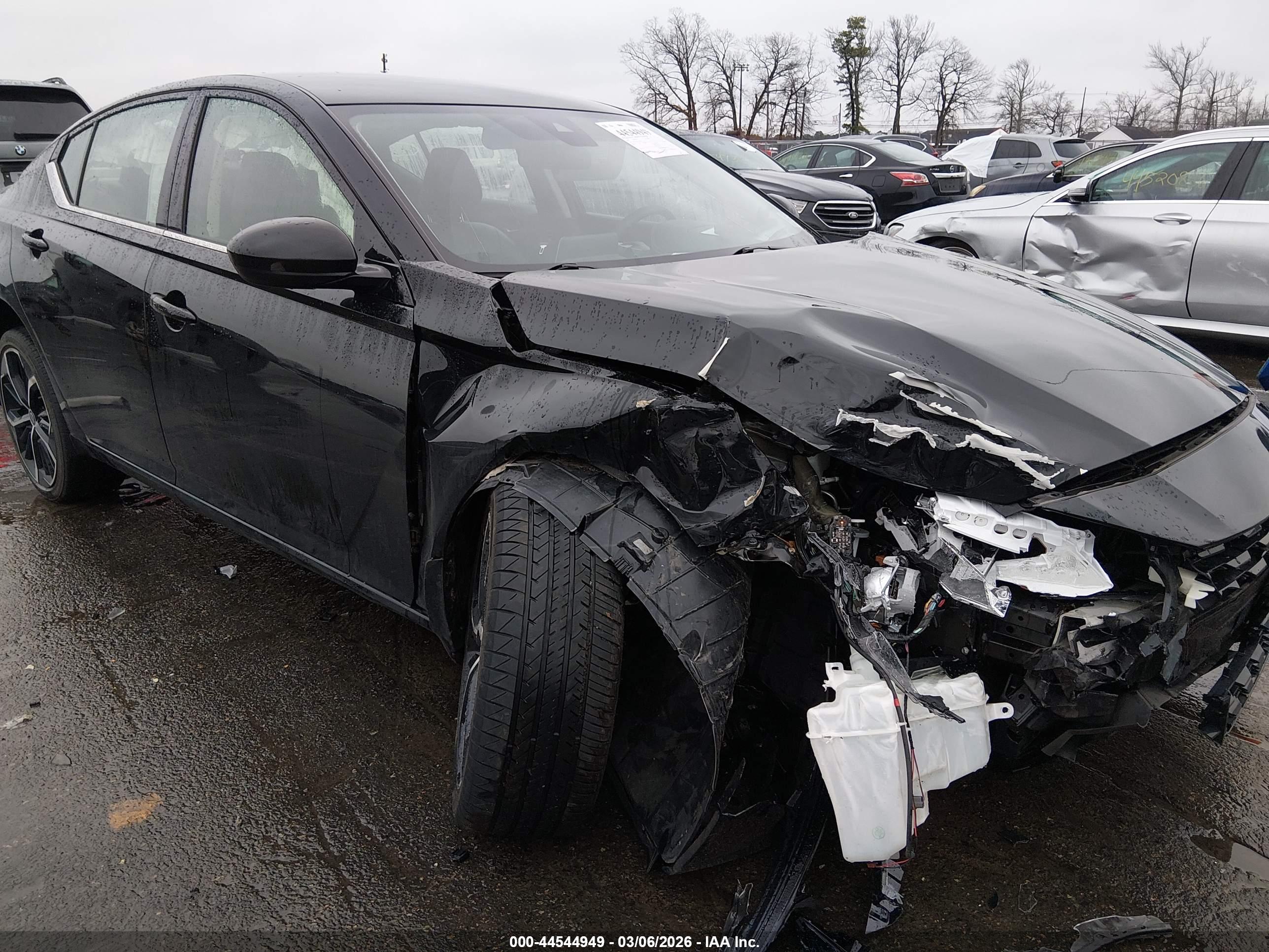 NISSAN ALTIMA image 6