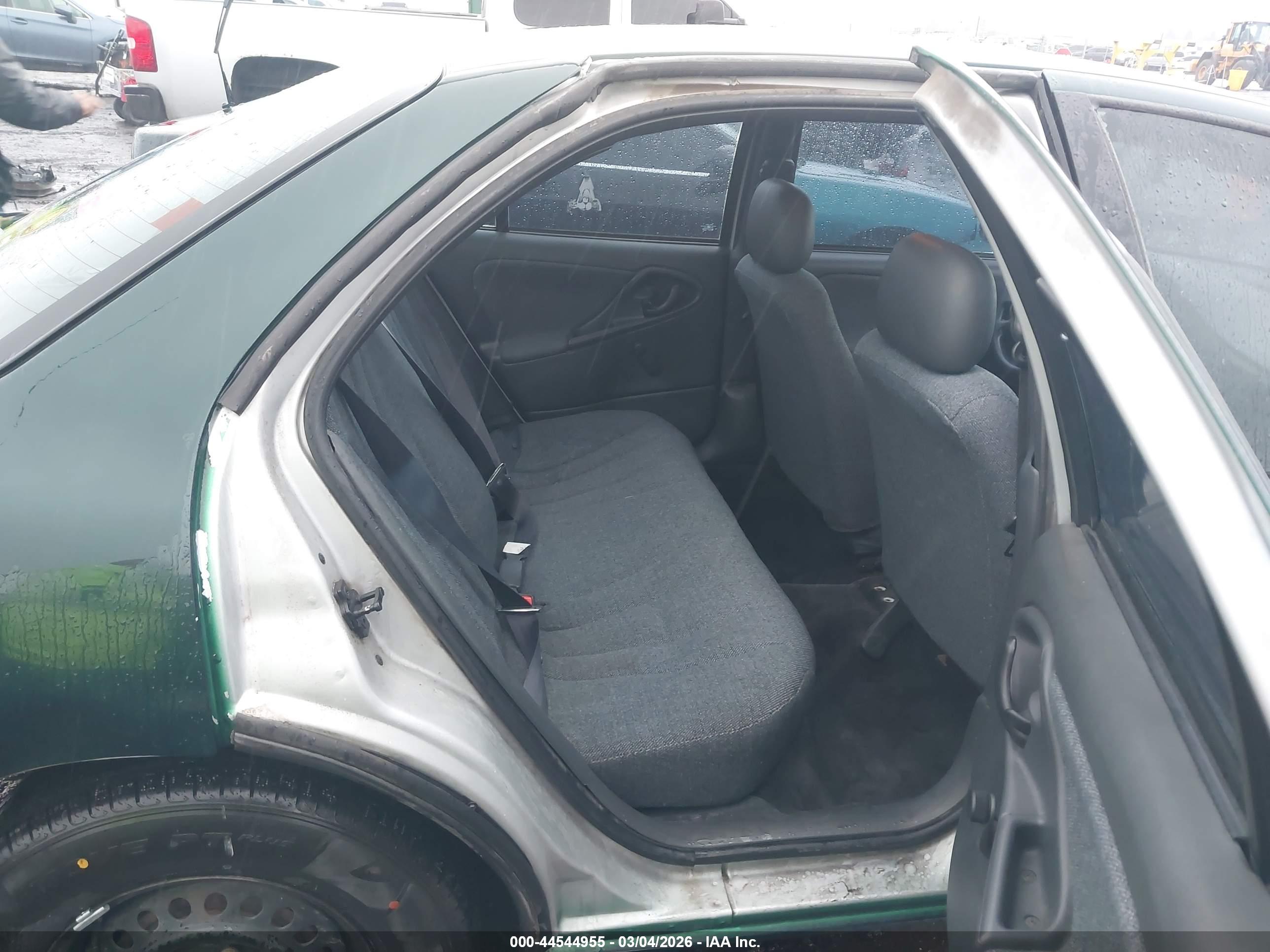CHEVROLET CAVALIER image 8