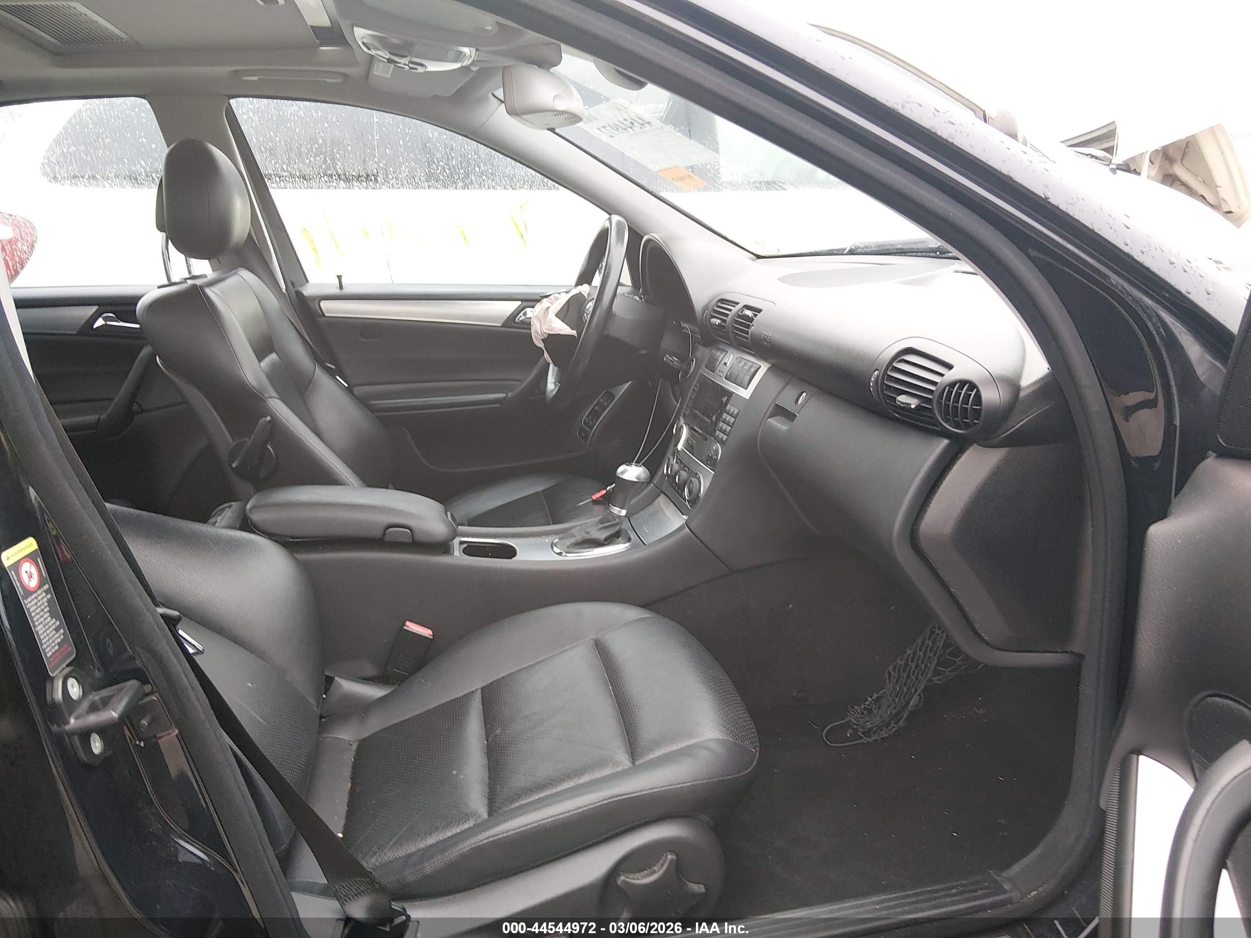 MERCEDES-BENZ C image 5
