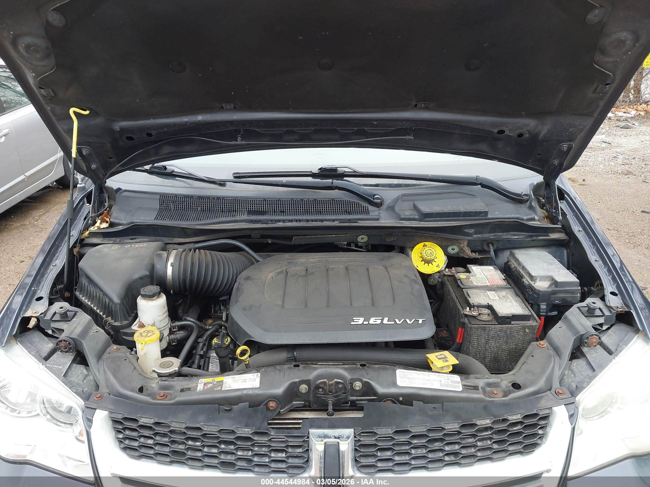 DODGE GRAND image 10