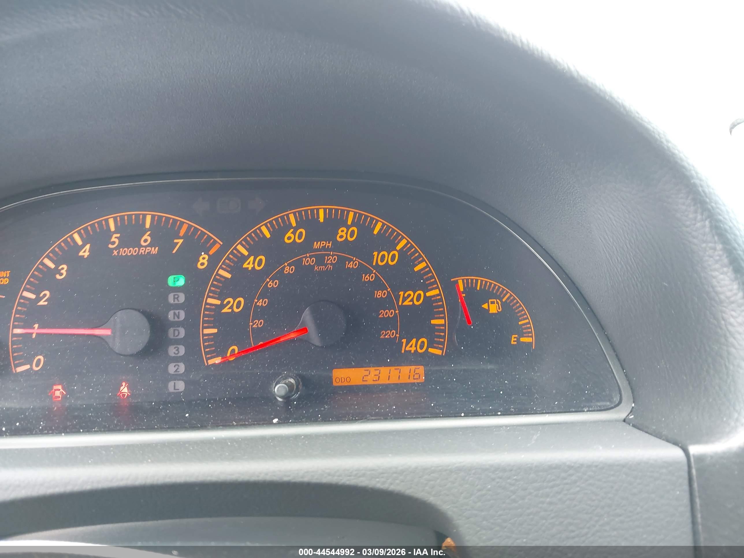 TOYOTA CAMRY image 7