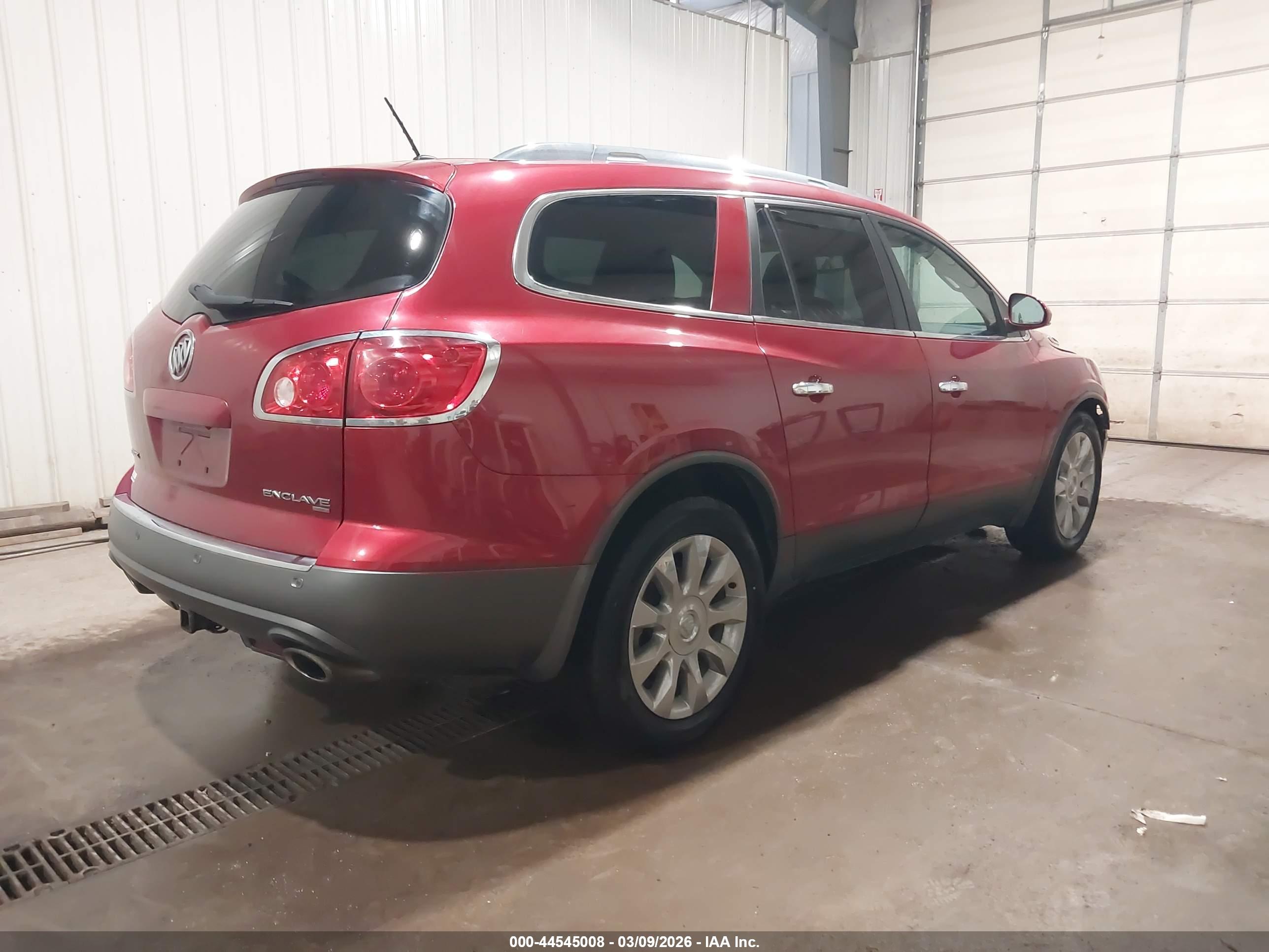 BUICK ENCLAVE image 4