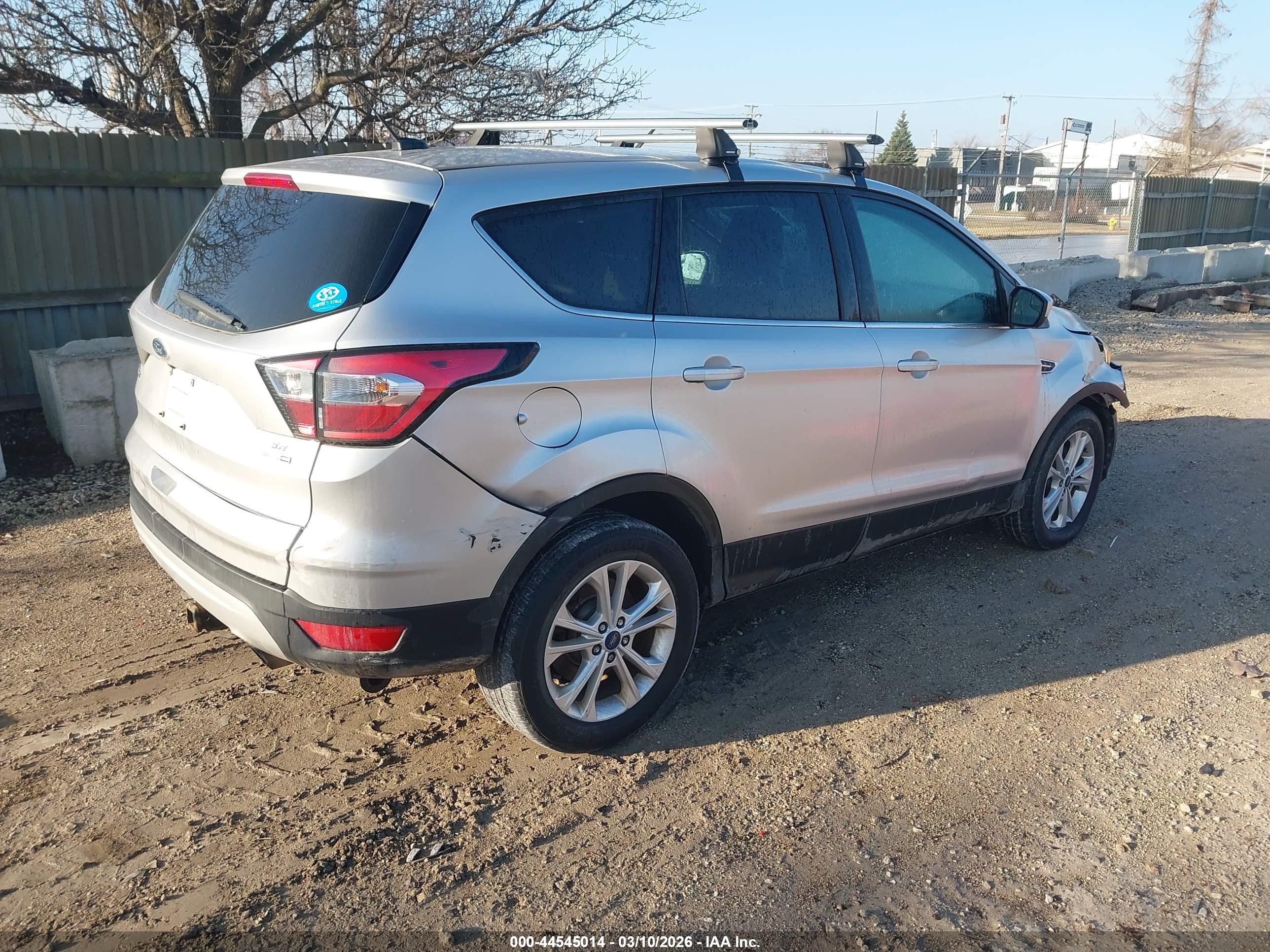 FORD ESCAPE image 4