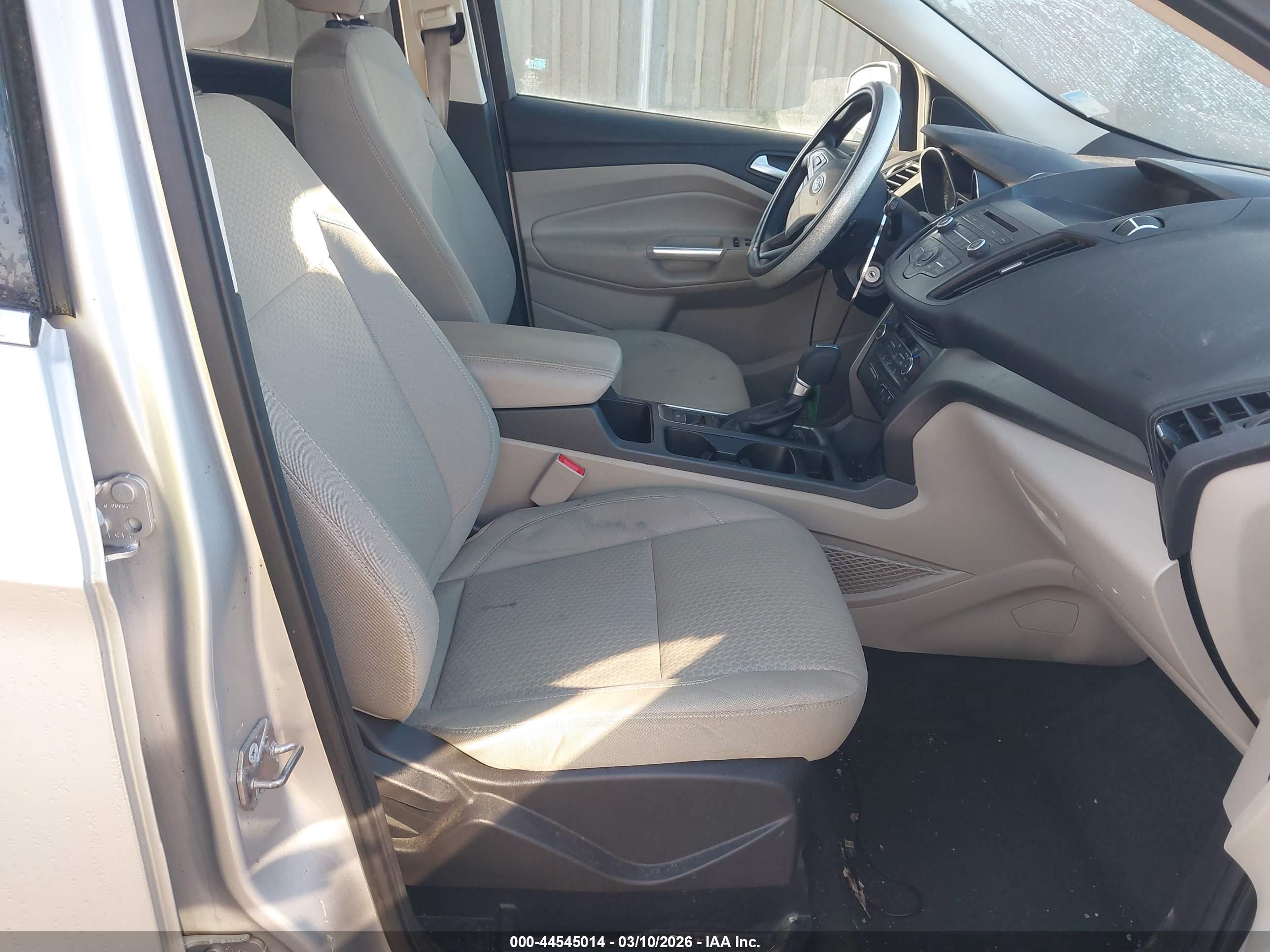 FORD ESCAPE image 5