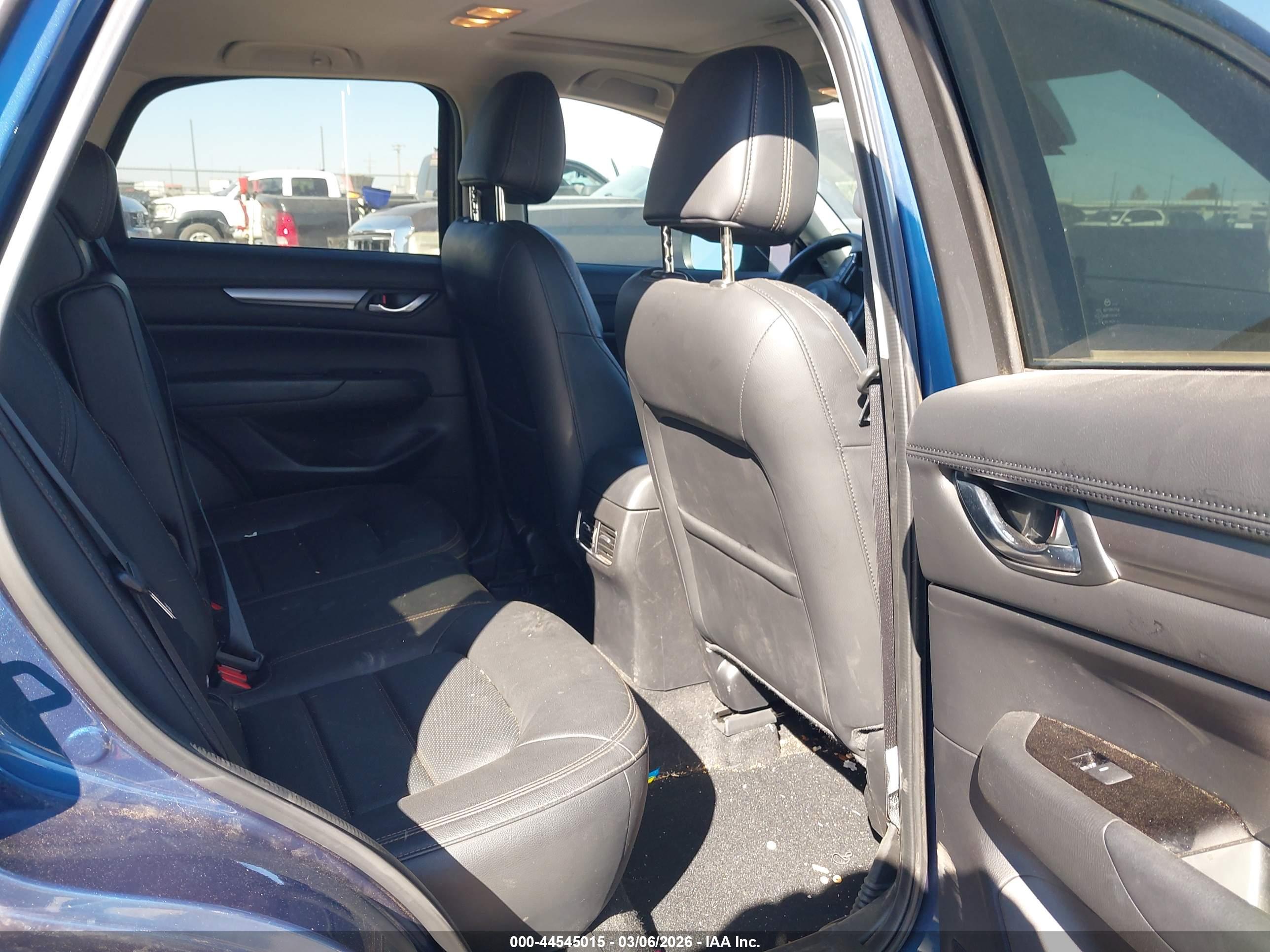 MAZDA CX-5 image 8