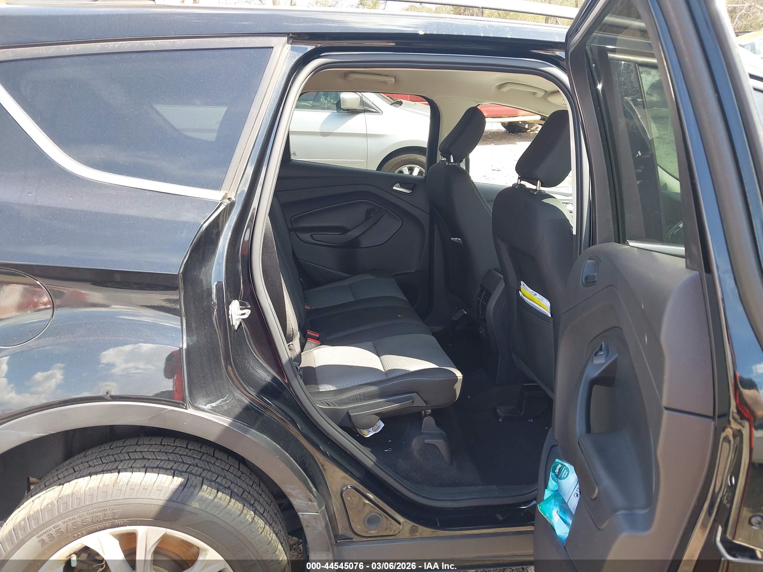 FORD ESCAPE image 8