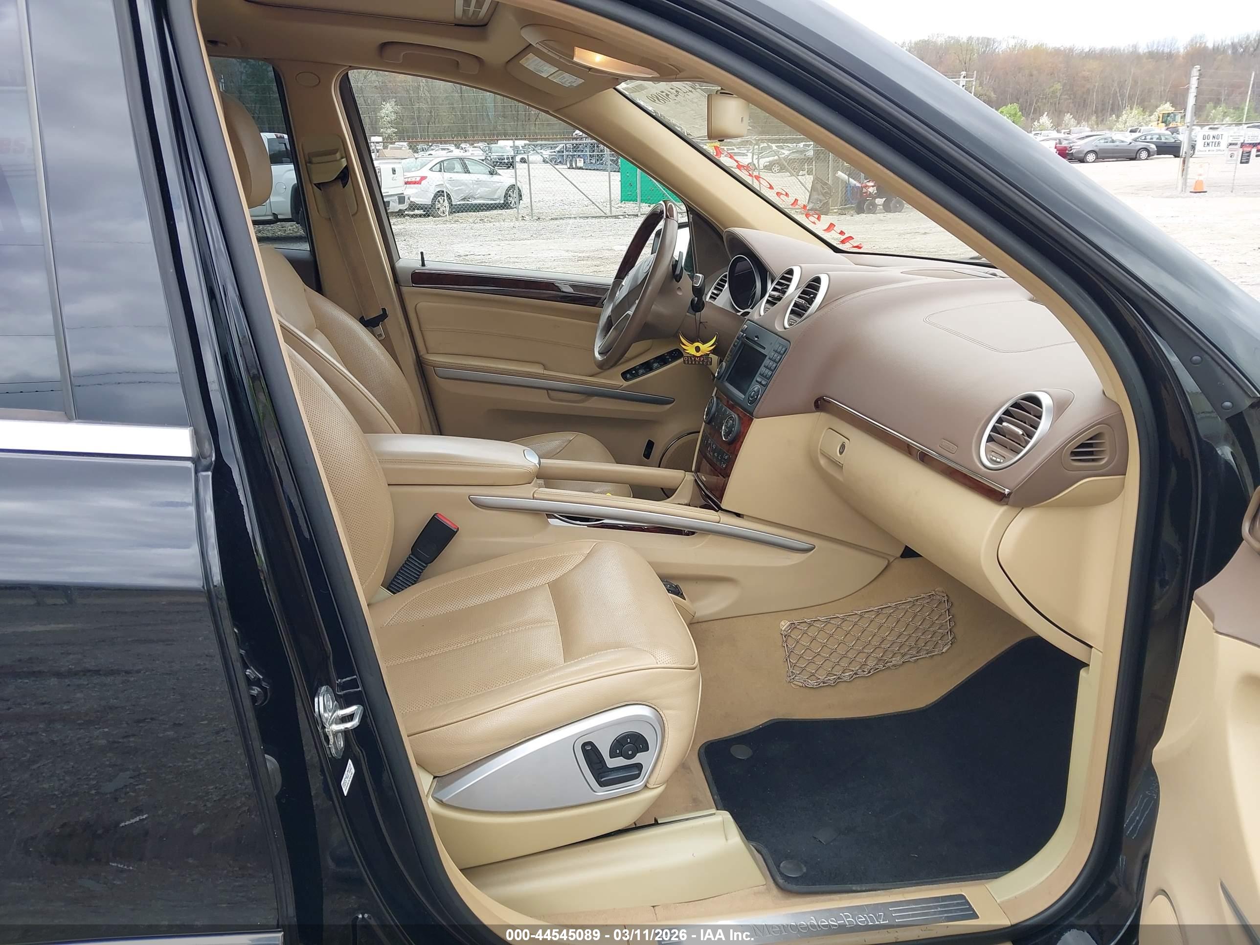 MERCEDES-BENZ GL image 5