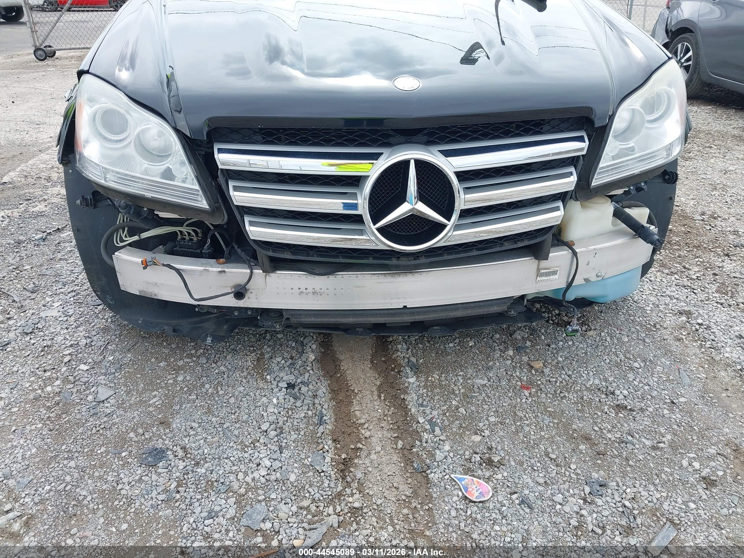 MERCEDES-BENZ GL image 6