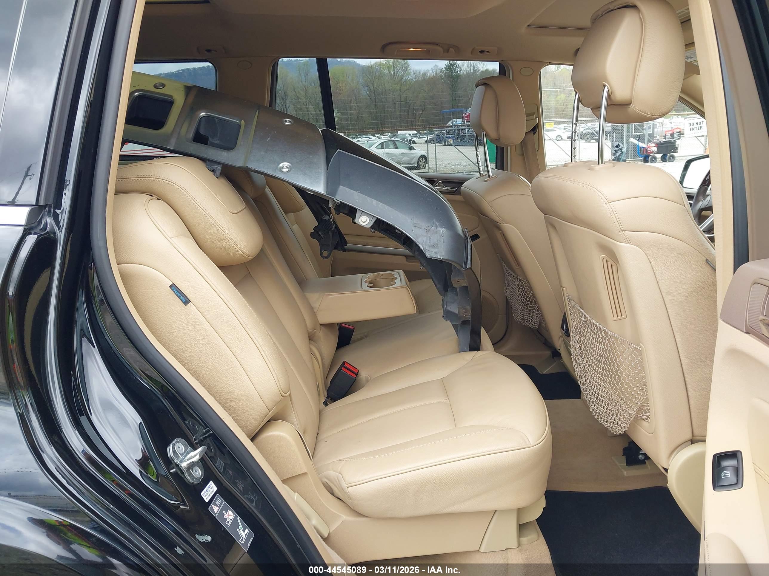 MERCEDES-BENZ GL image 8