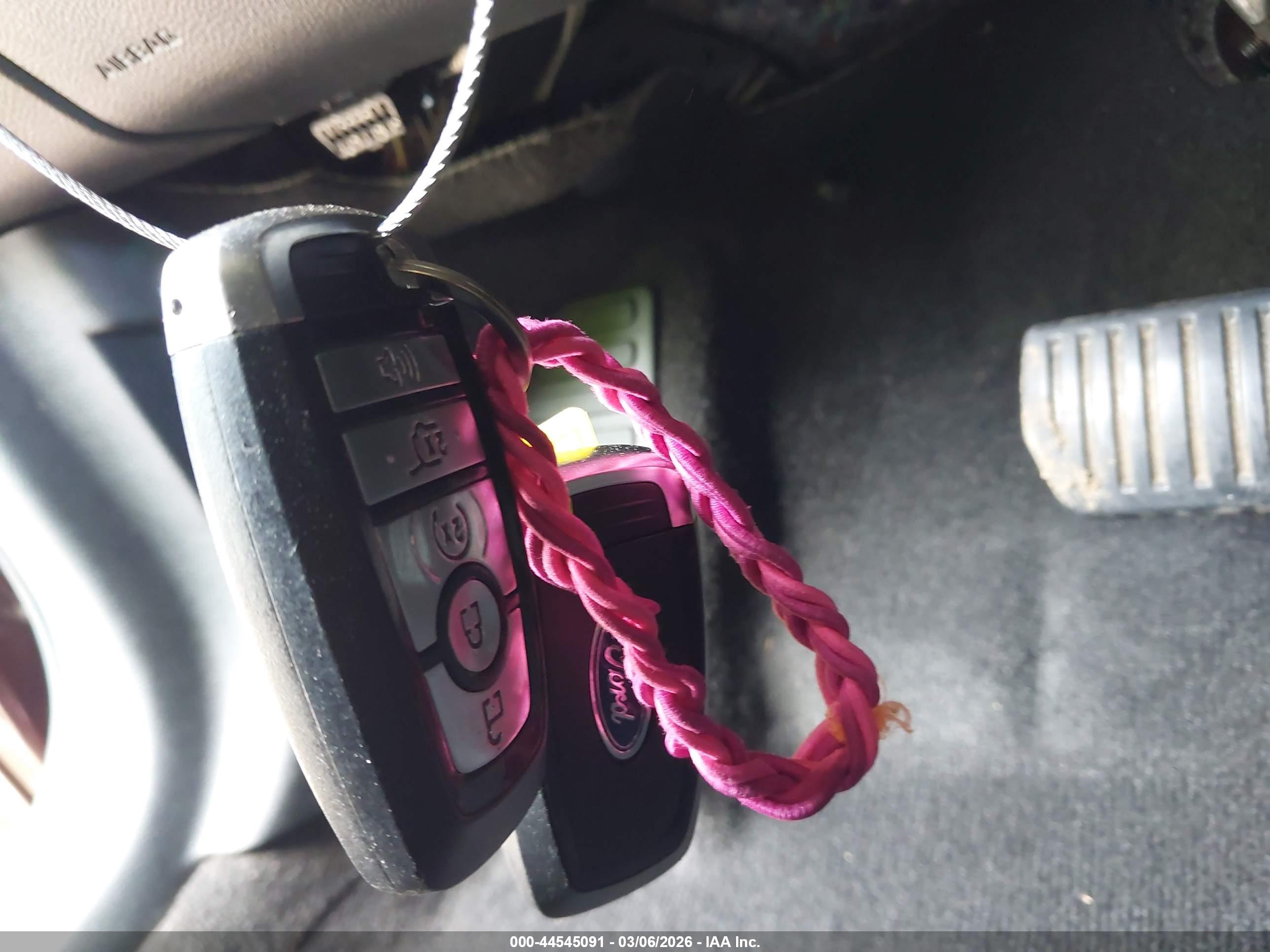 FORD EDGE image 11