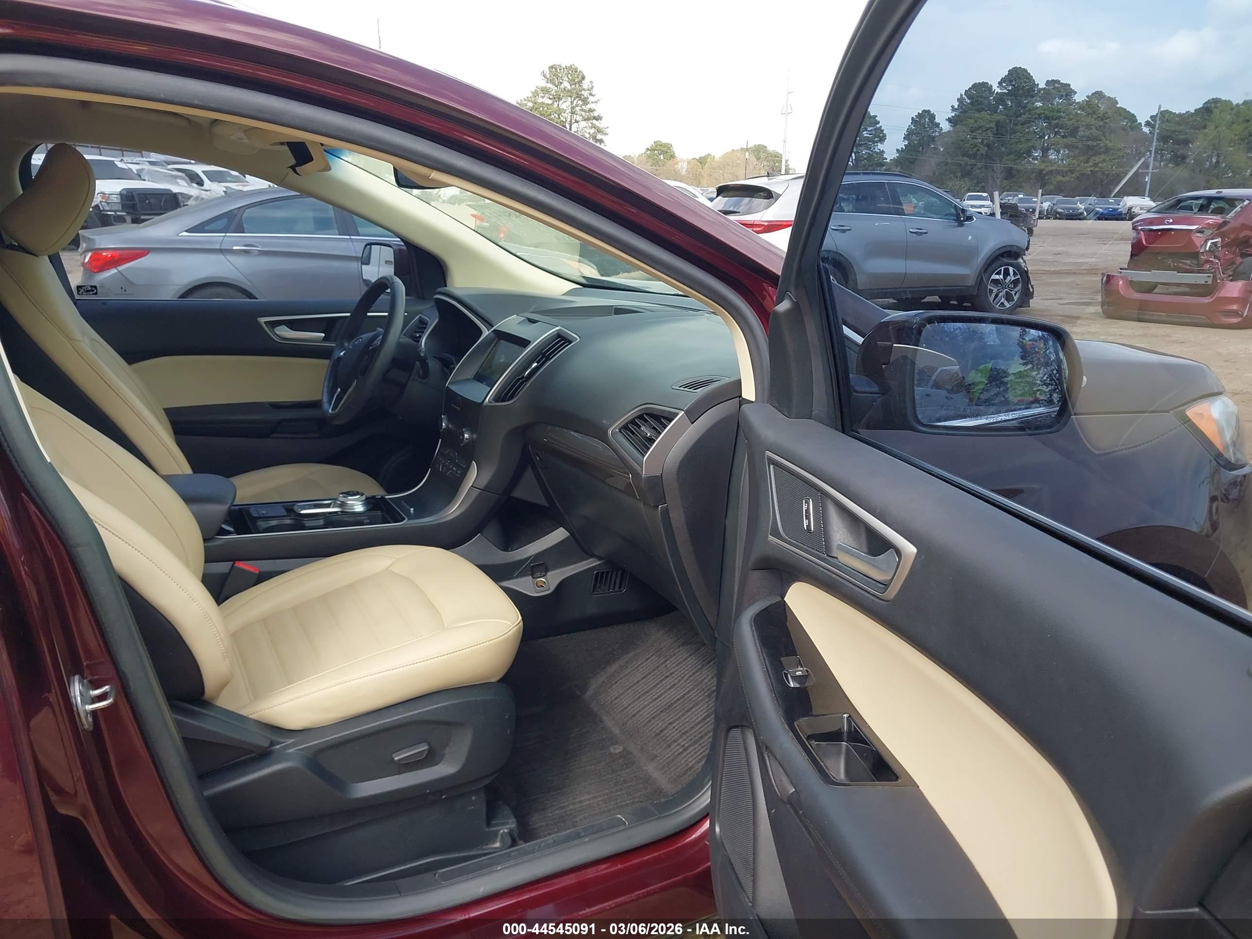 FORD EDGE image 5